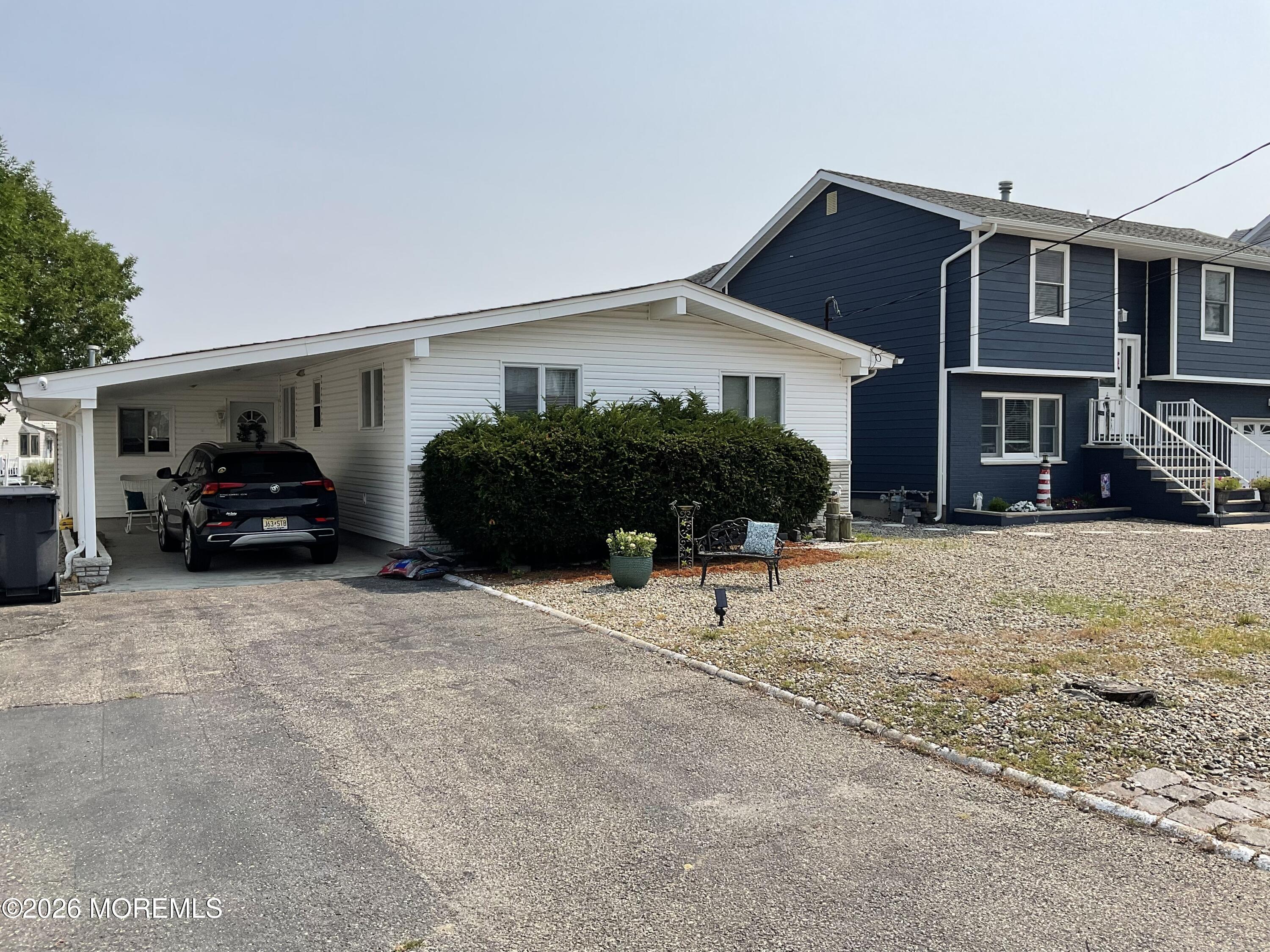 43 Topsail Road — photo
