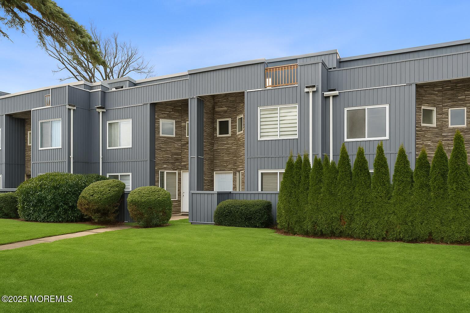 96 Cedar Avenue 6 — photo