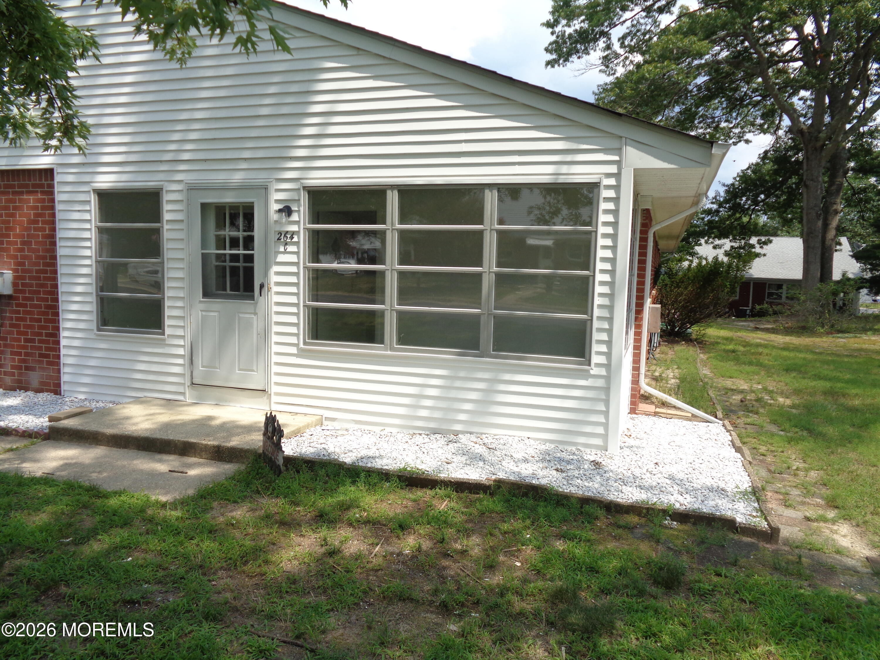 264 C Laurel Place — photo