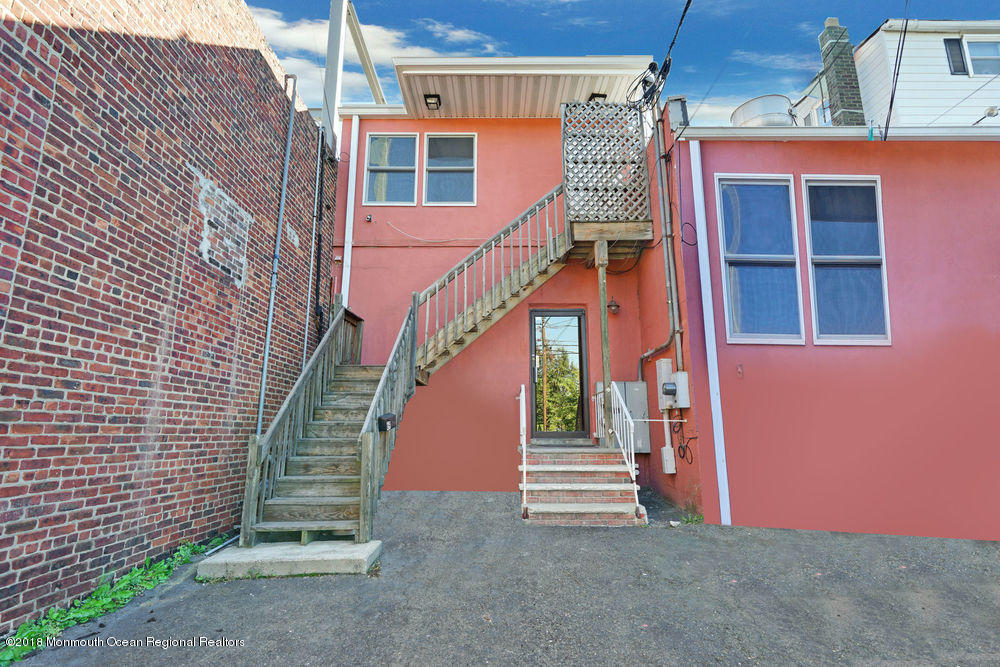 69 1st Avenue — photo