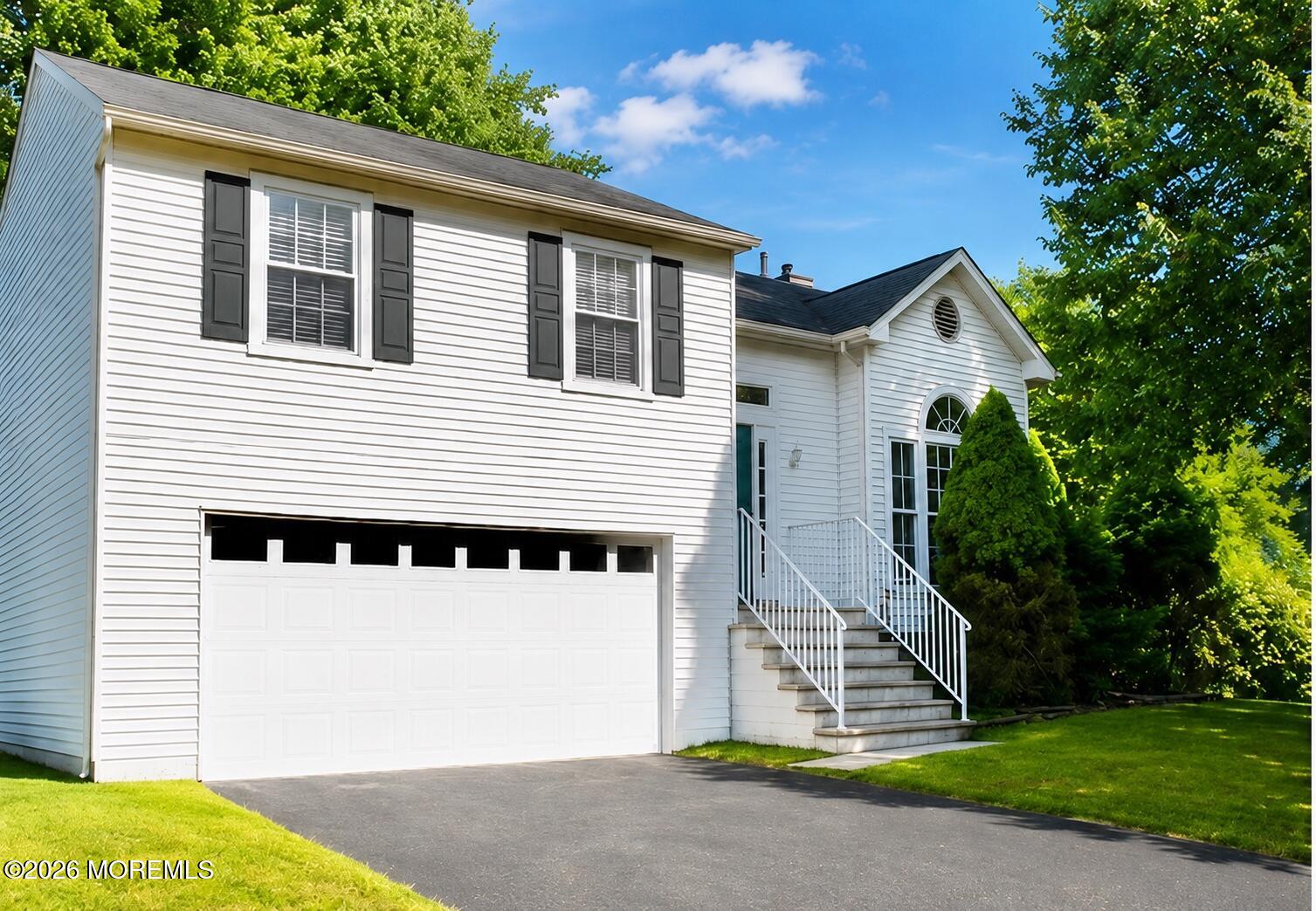 53 Sami Drive — photo