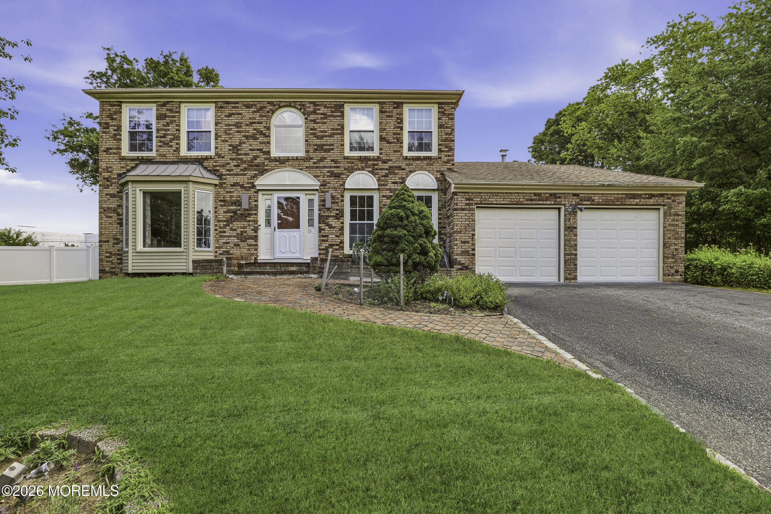 39 Driftwood Drive — photo