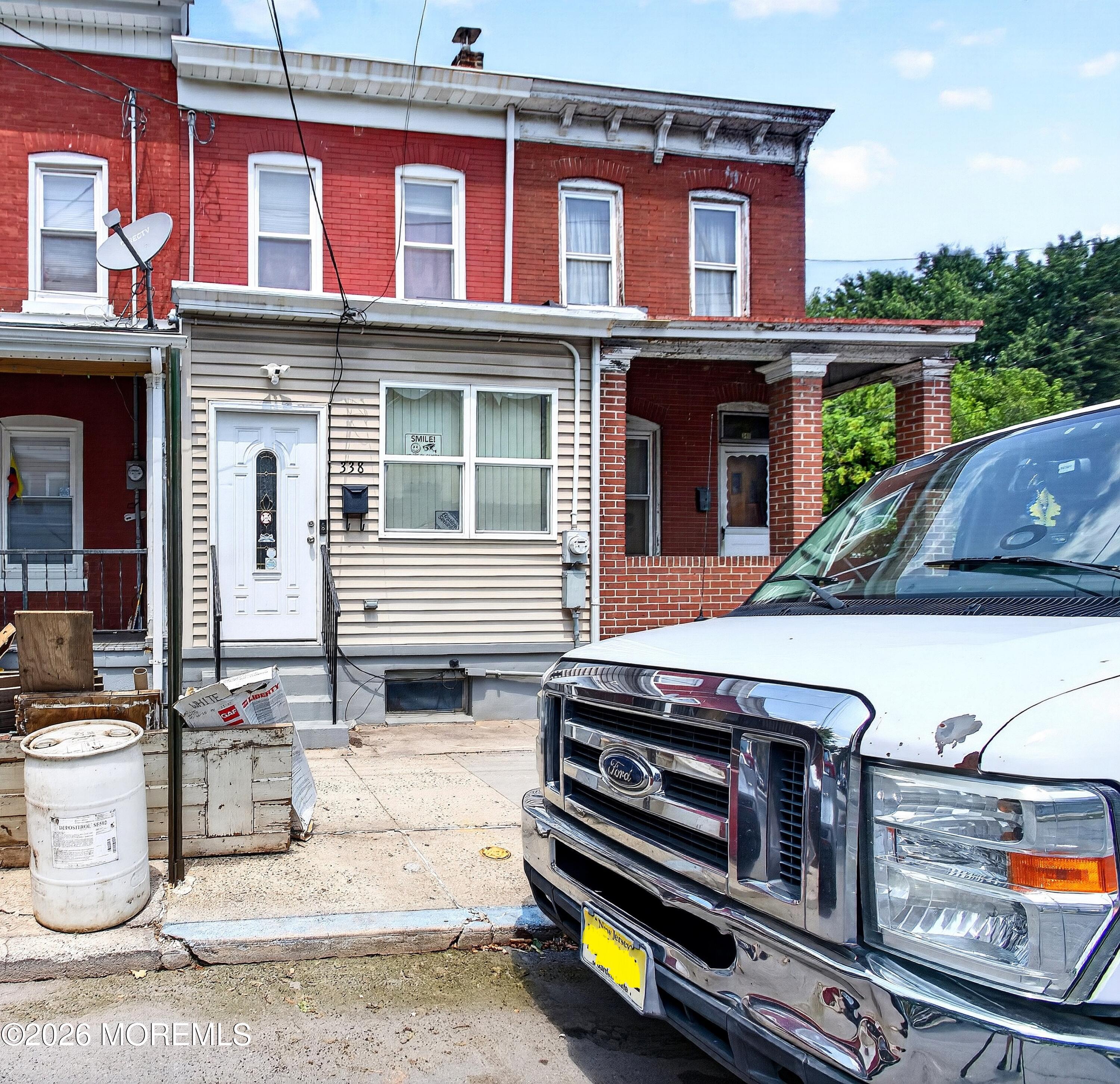 338 Hewitt Street — photo