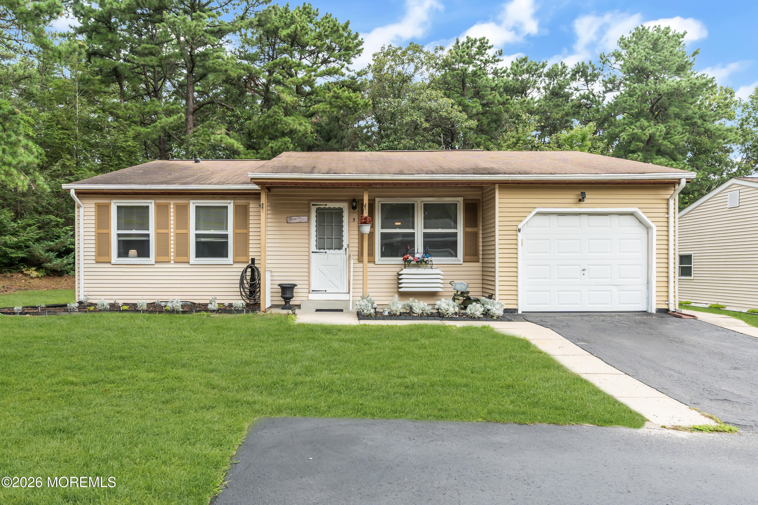 5 Natick Lane 71 — photo