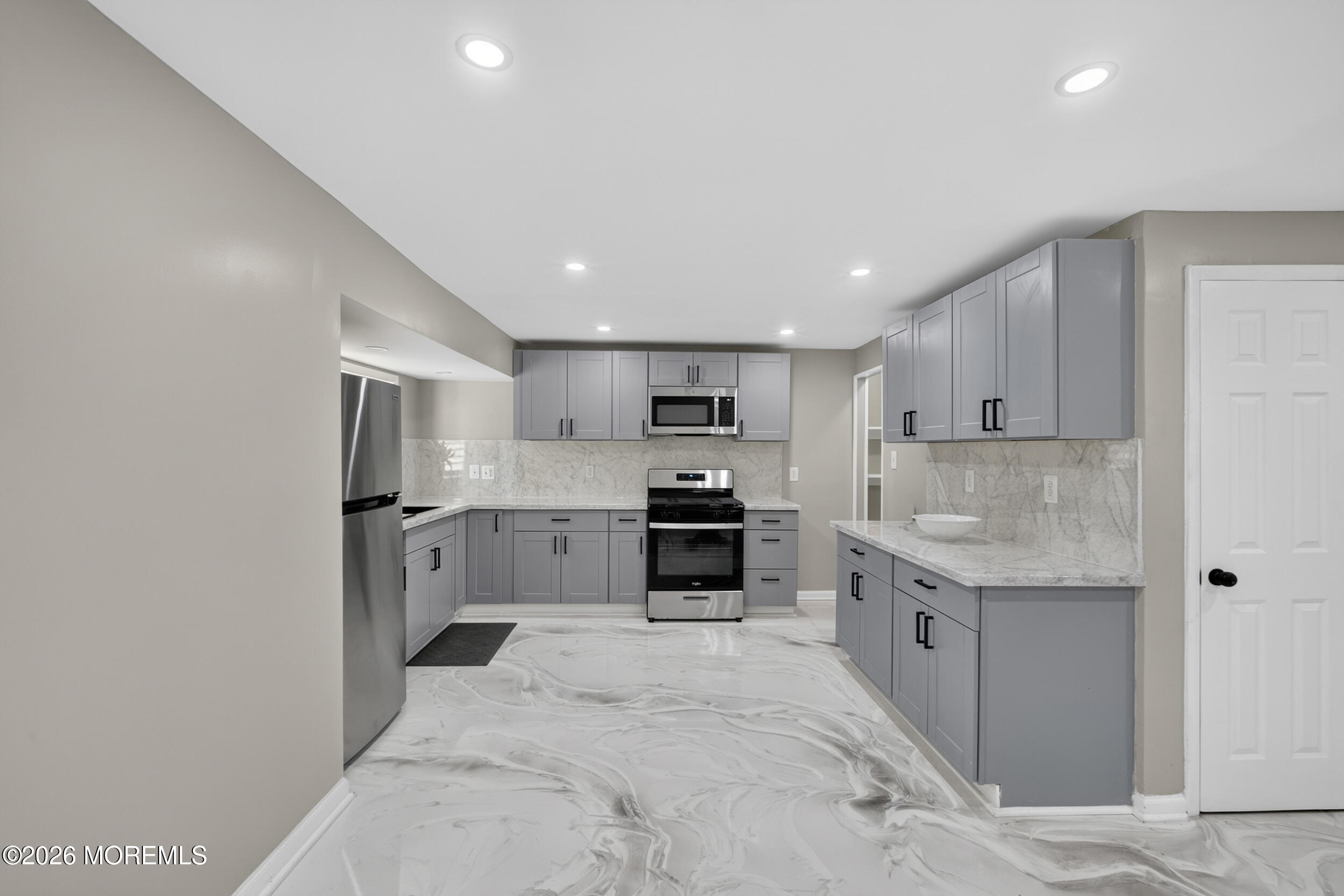 701 W Park Avenue — photo