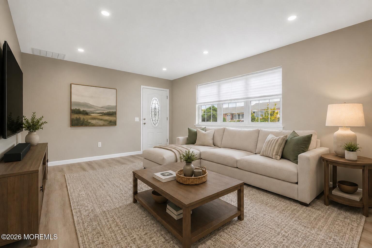 12 Louisiana Drive a — photo