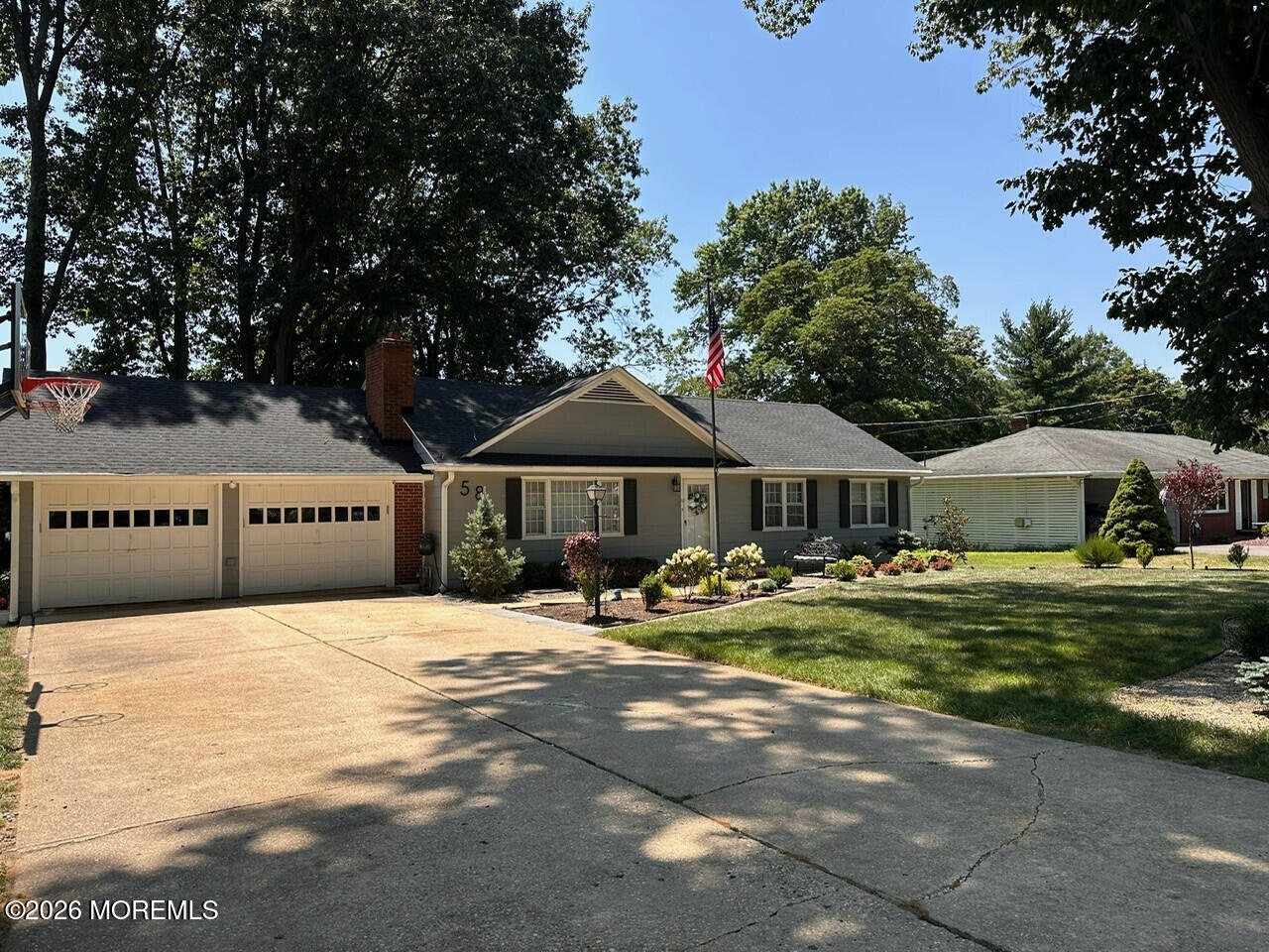 58 Glendale Drive — photo