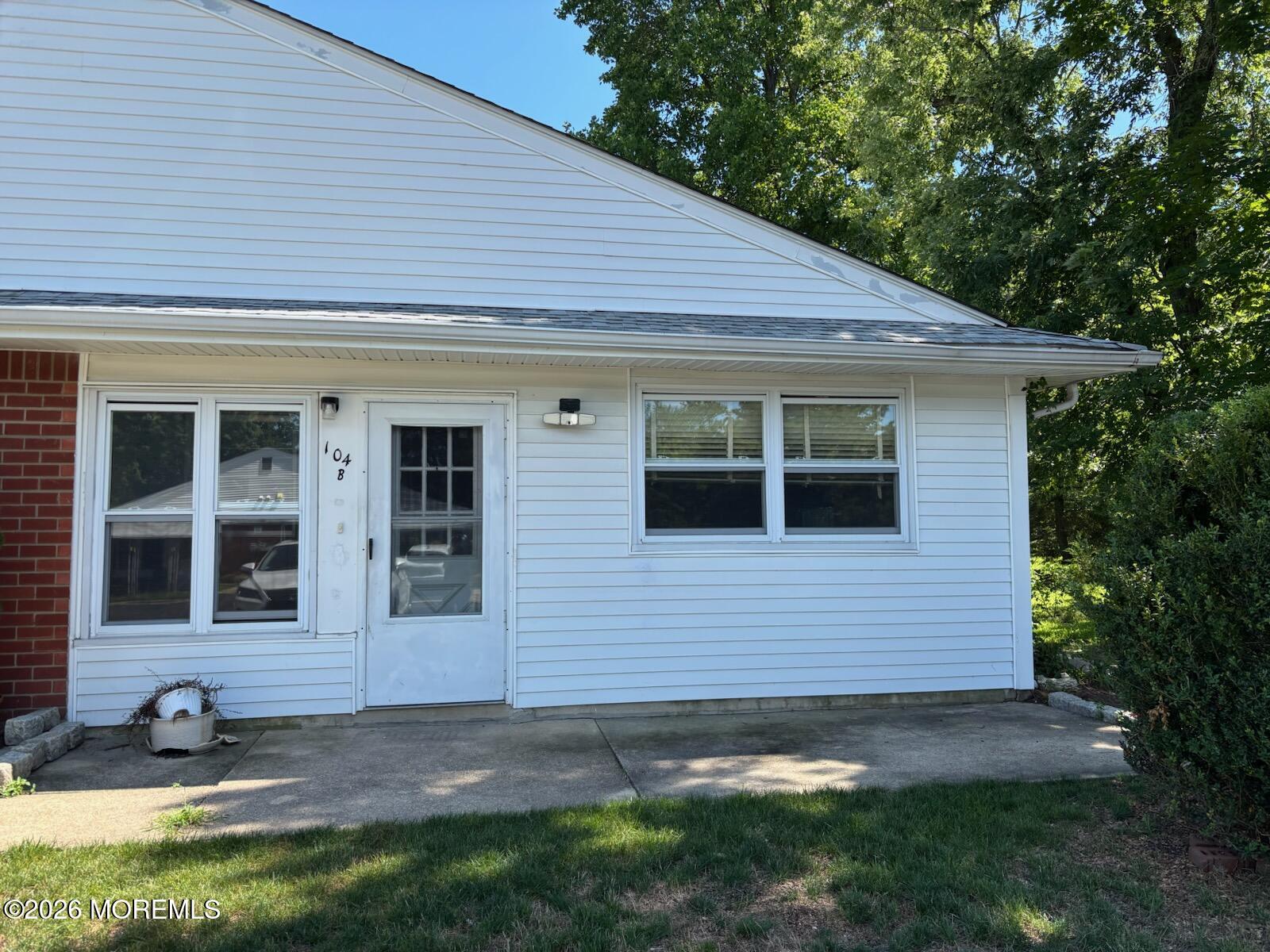 104 Hope Road B — photo