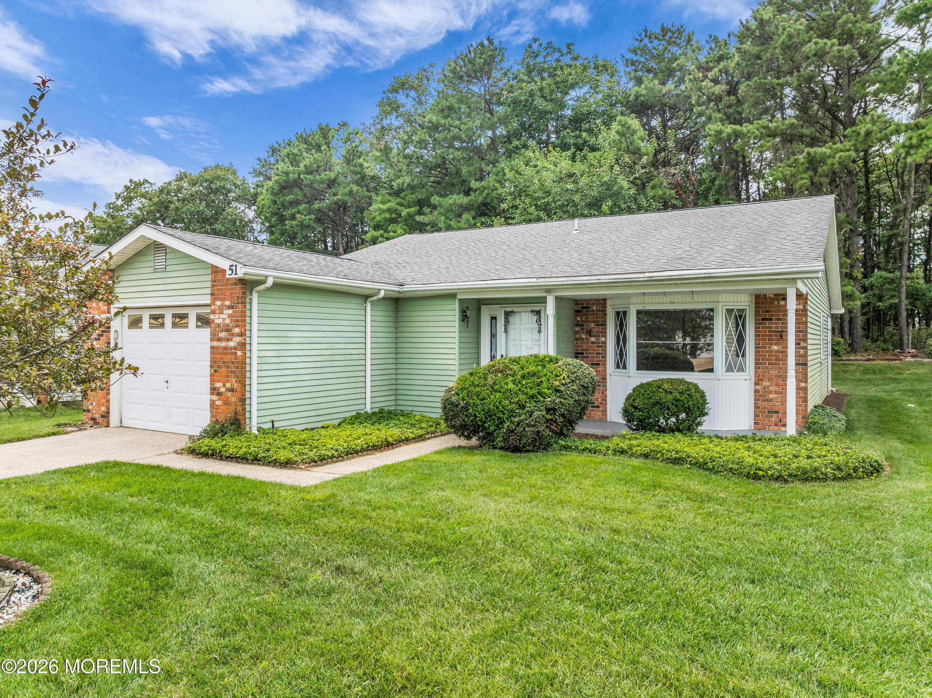 51 Regent Circle — photo