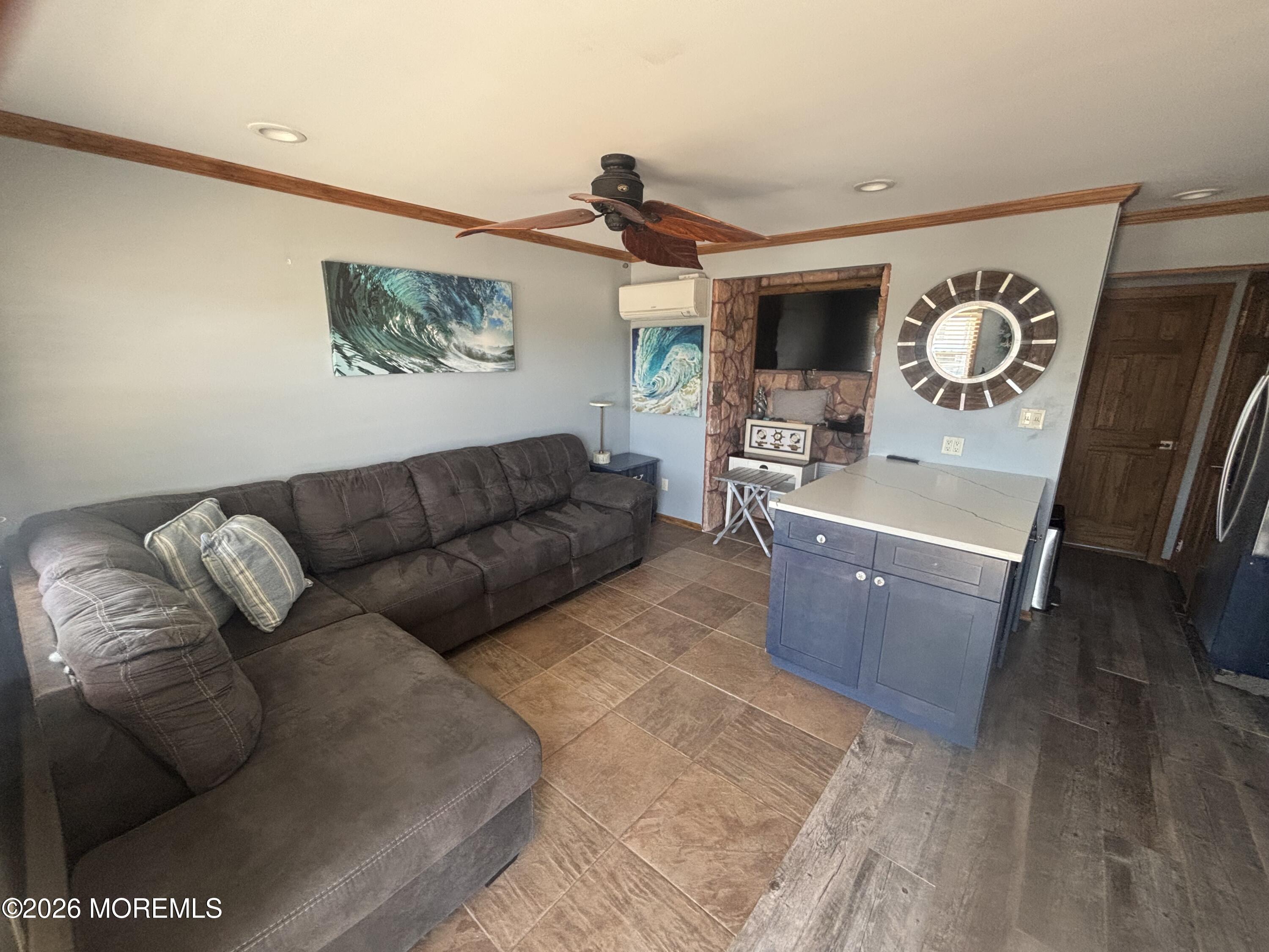 100 24th Avenue 5 — photo