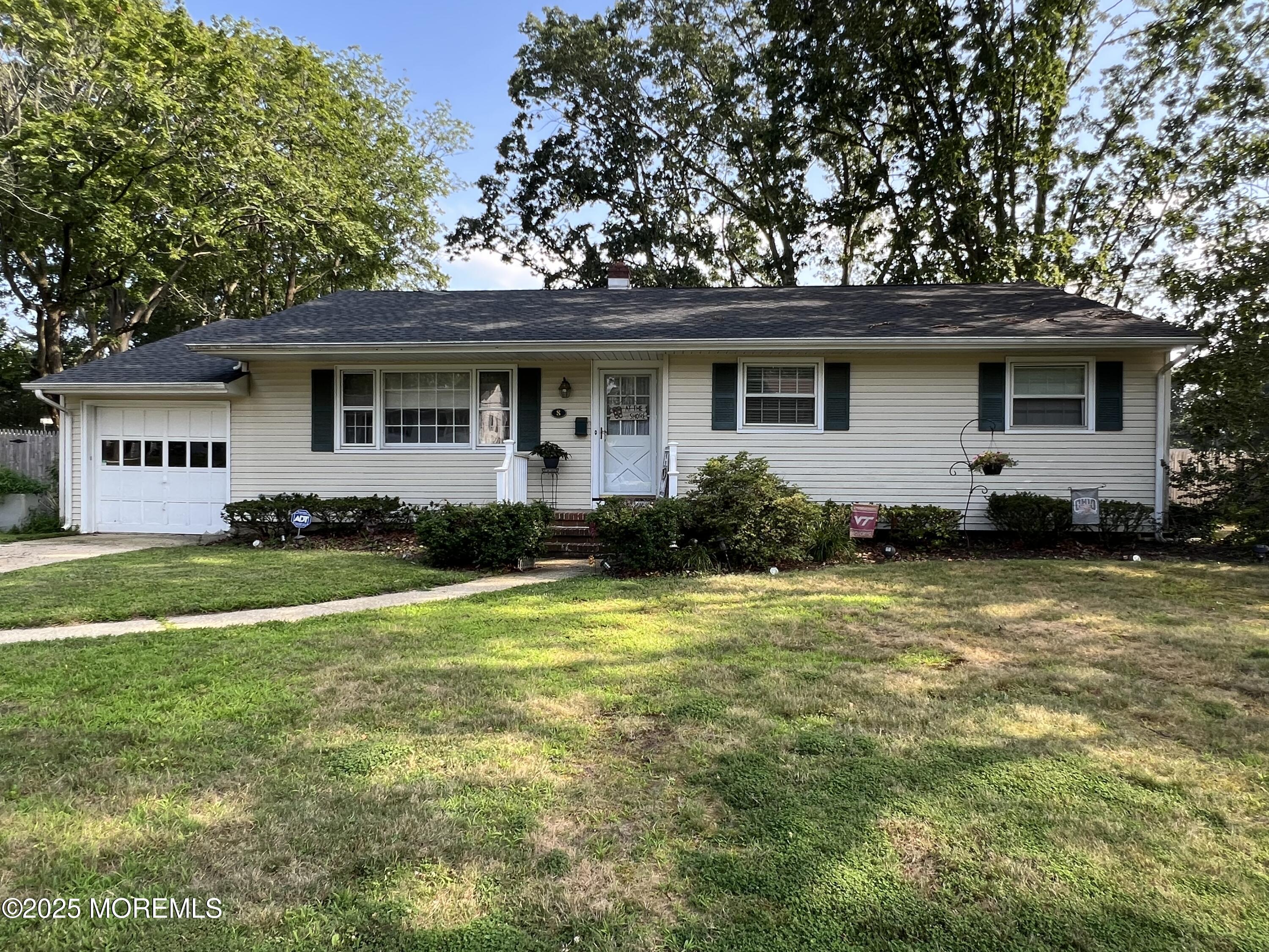 8 Corey Drive — photo