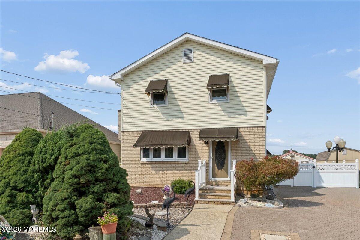 19 Sand Bar Drive — photo