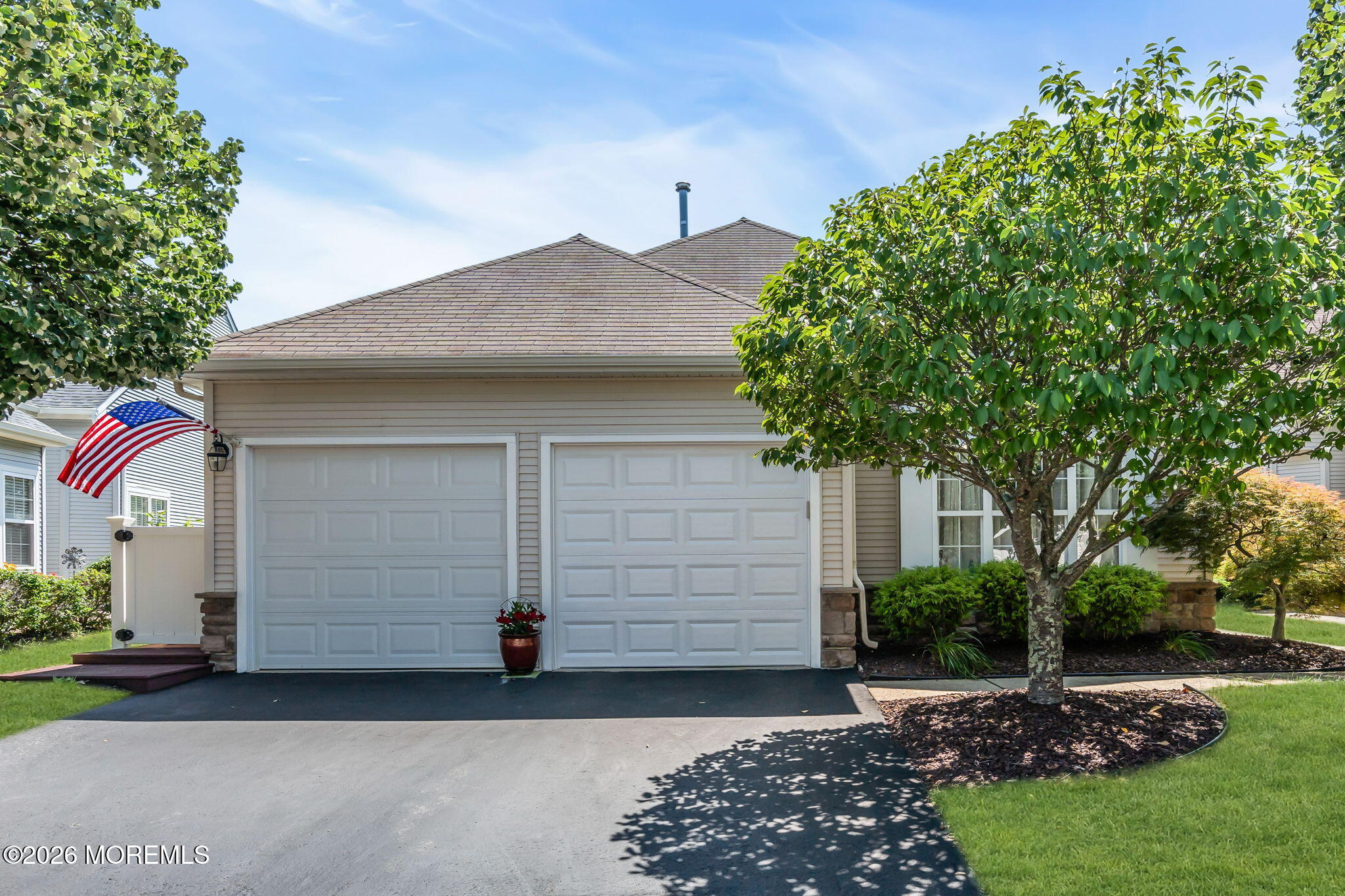 41 Rochford Drive, Manchester, NJ 08759