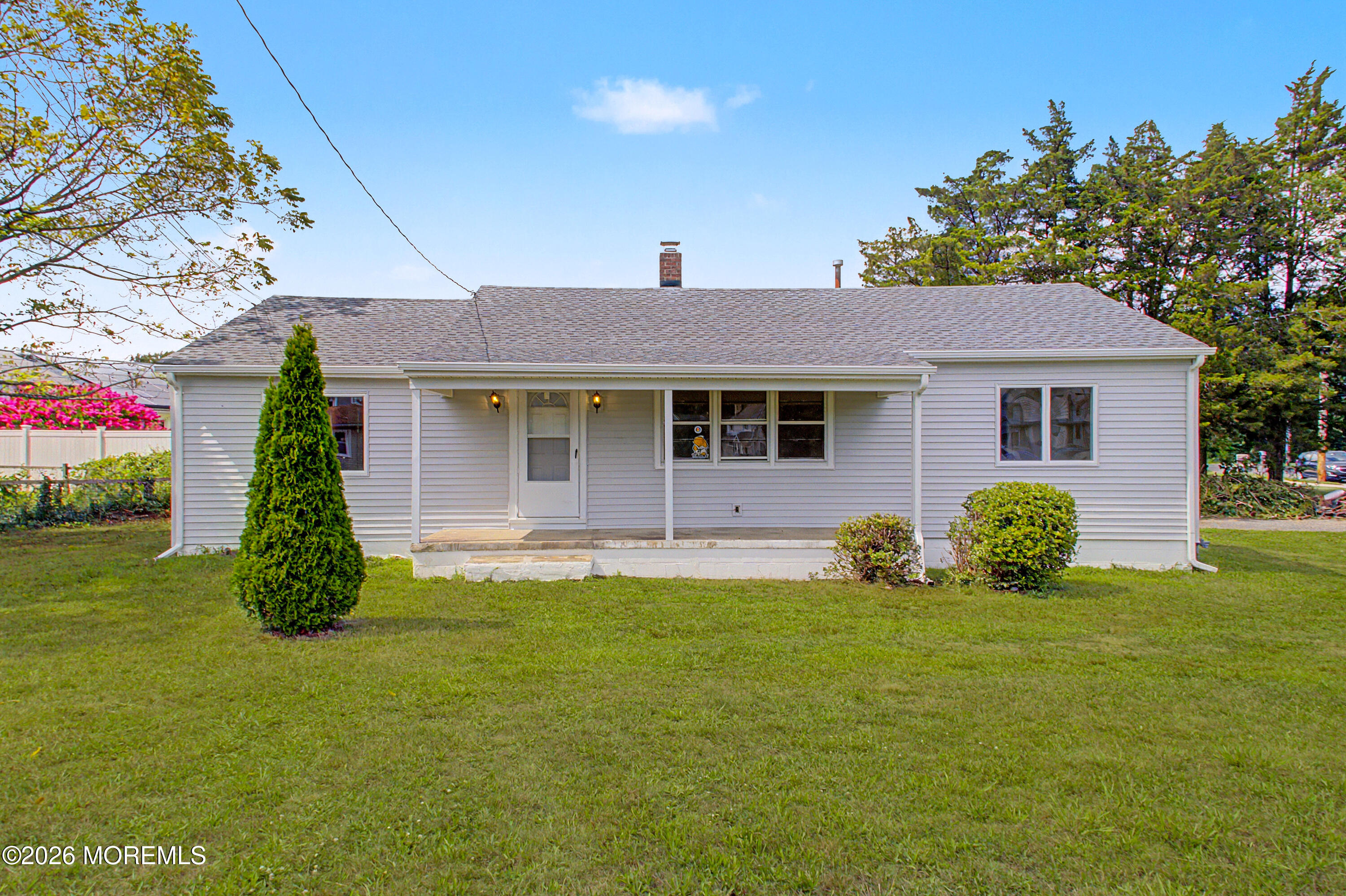 102 Cedar Grove Road — photo