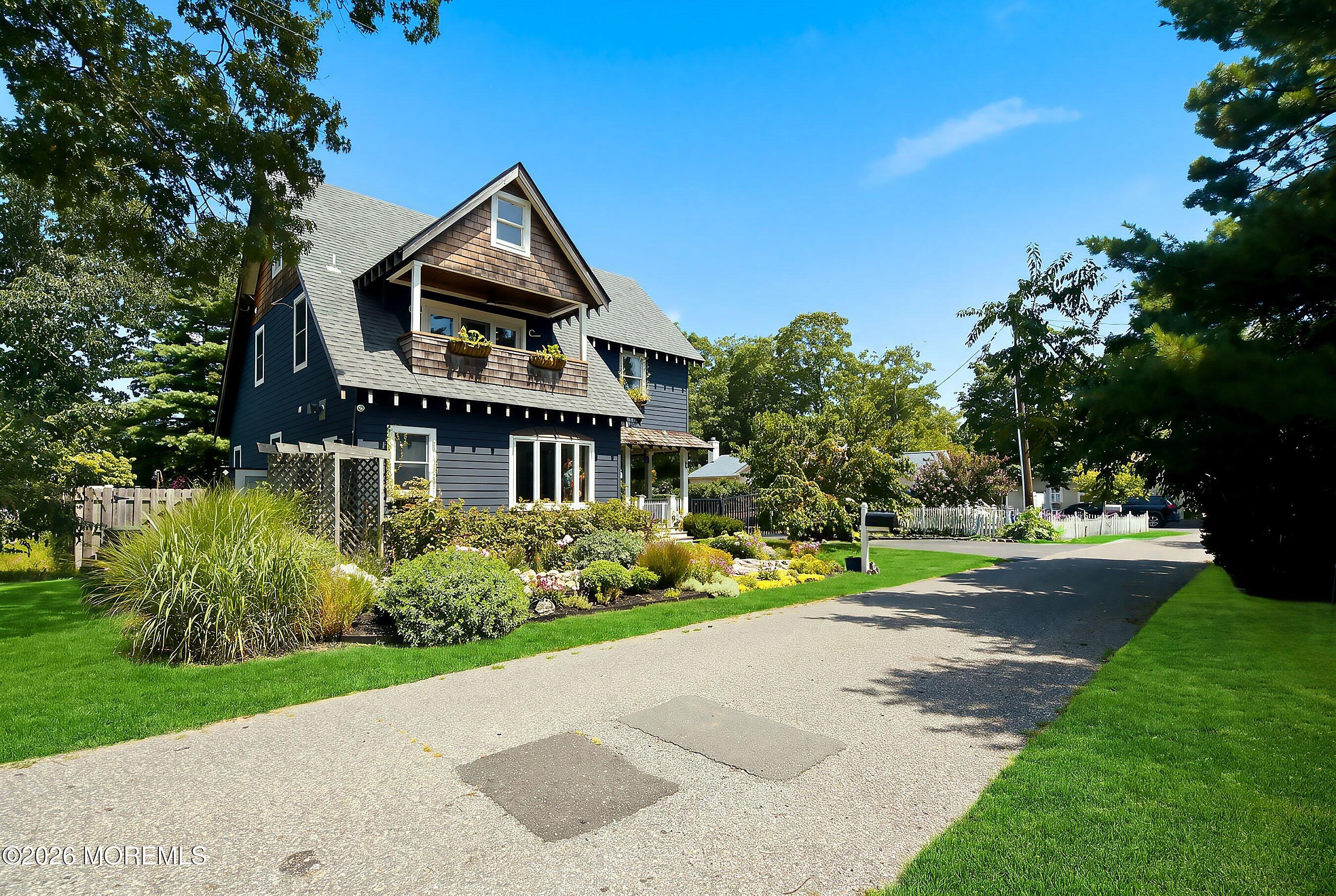 446 Cape Breton Court — photo
