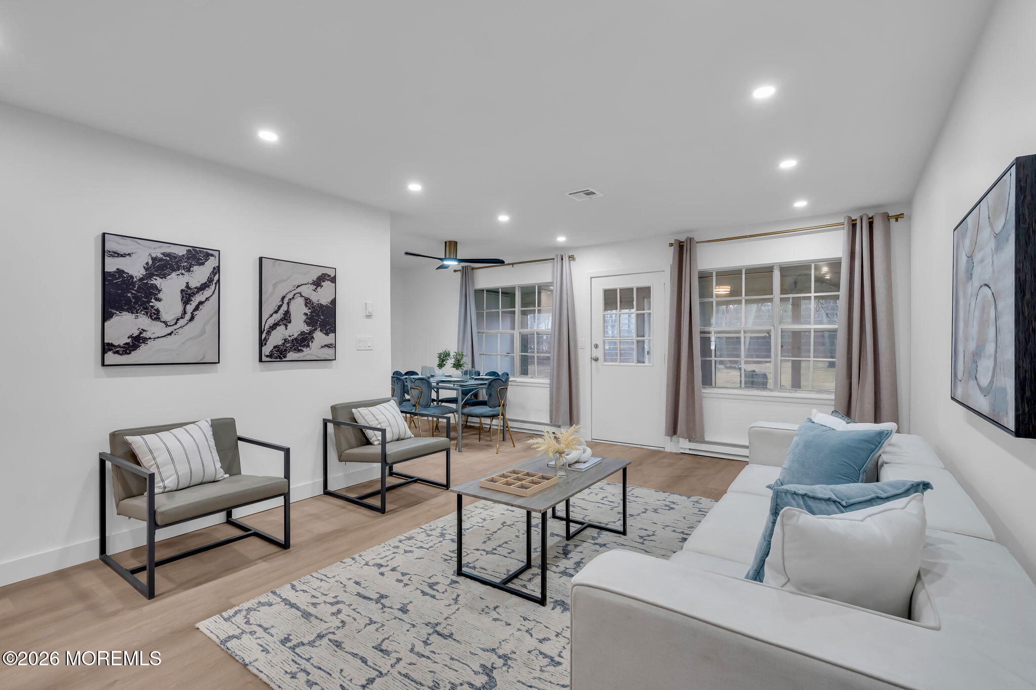 842E Inverness Court E — photo