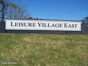 872A Balmoral Court a — photo