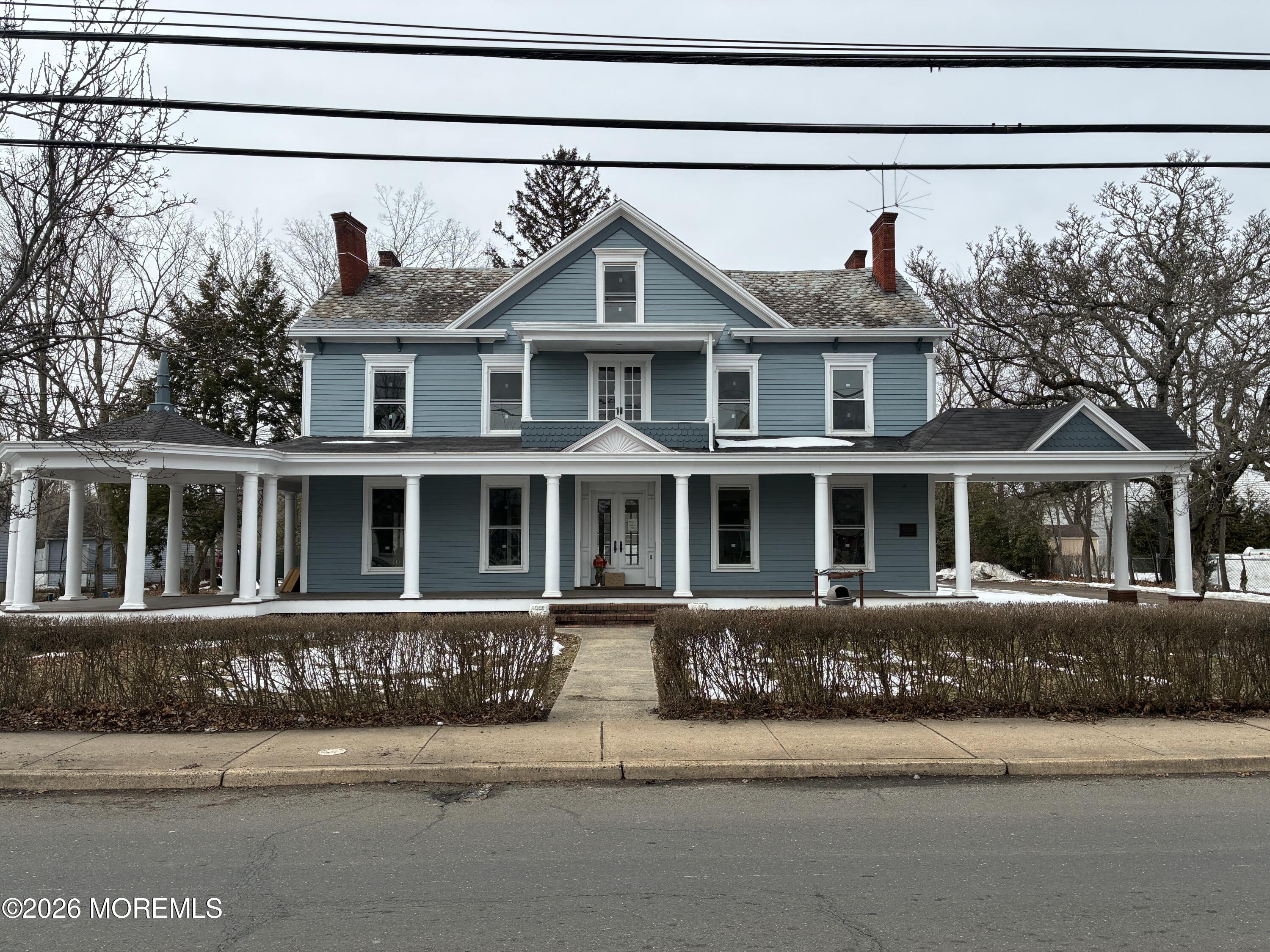 25 Main Street Primary — photo