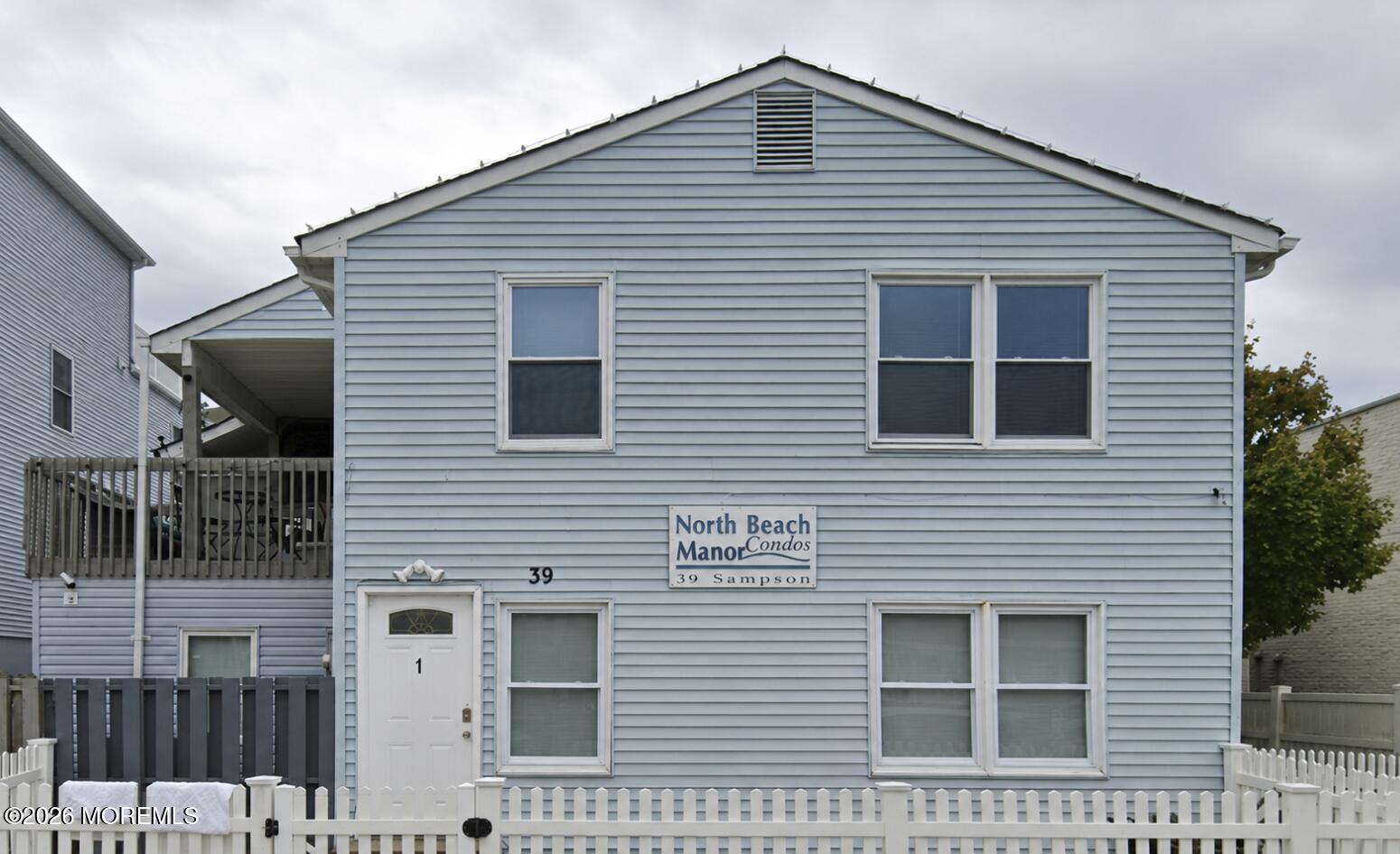 39 Sampson Avenue 4 — photo