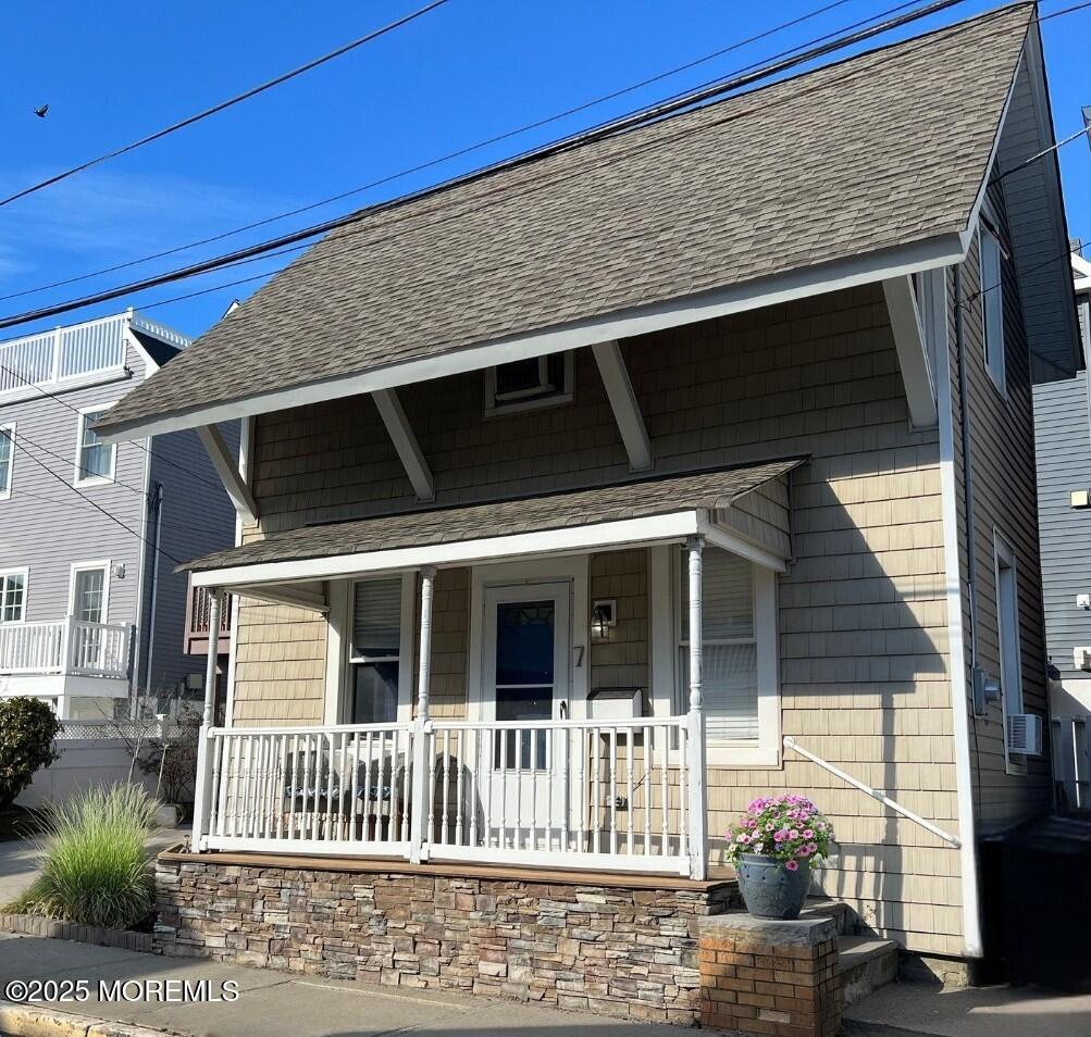 7 Surf Street — photo