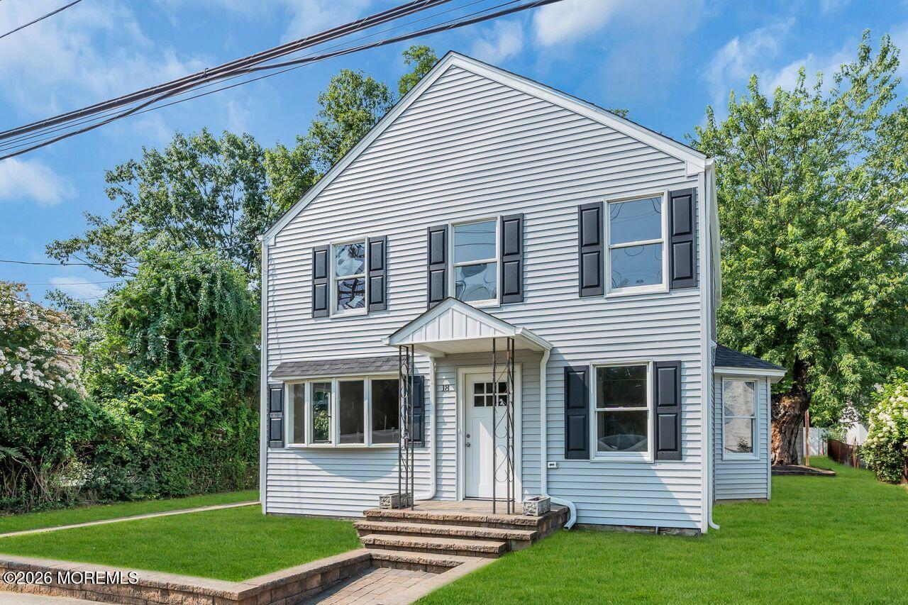 18 Maple Avenue a — photo