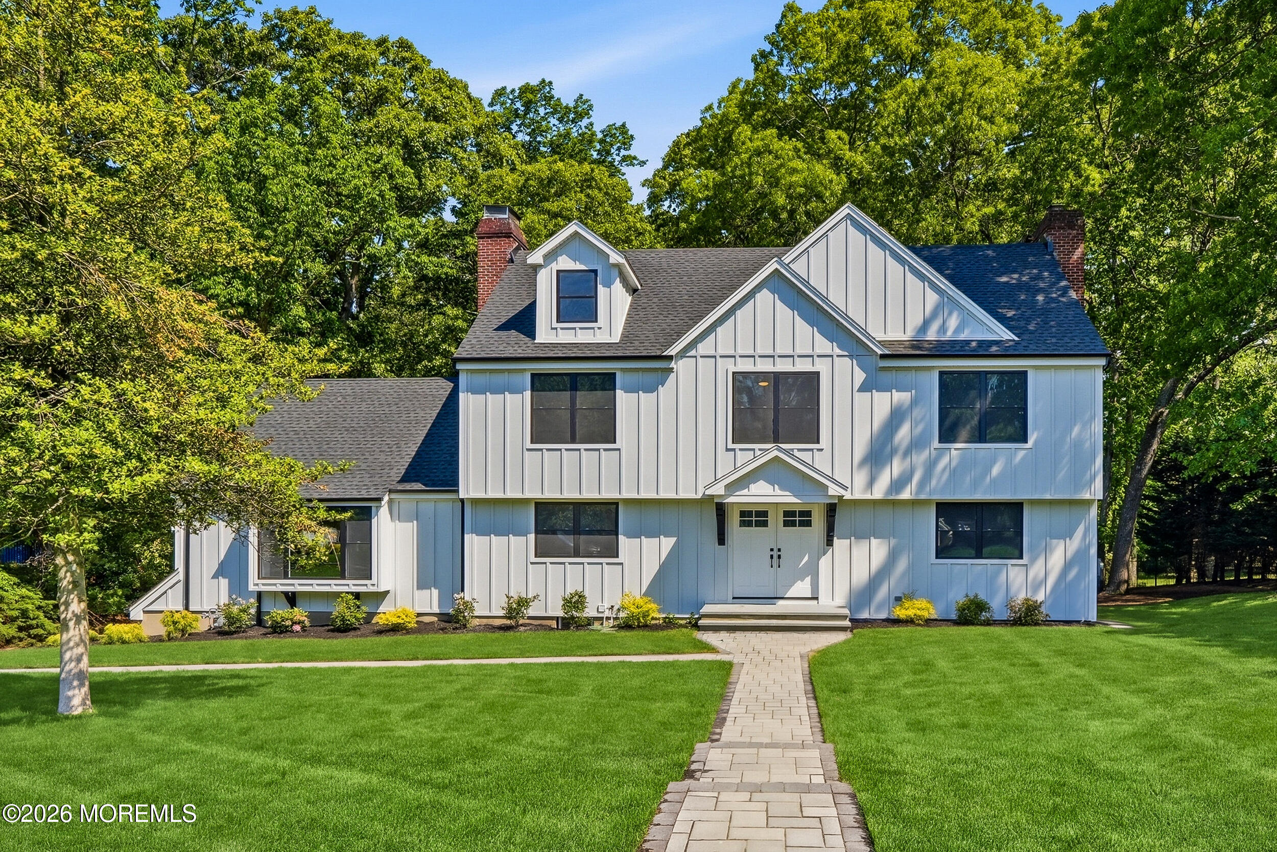 7 Pilgrim Hollow Road — photo