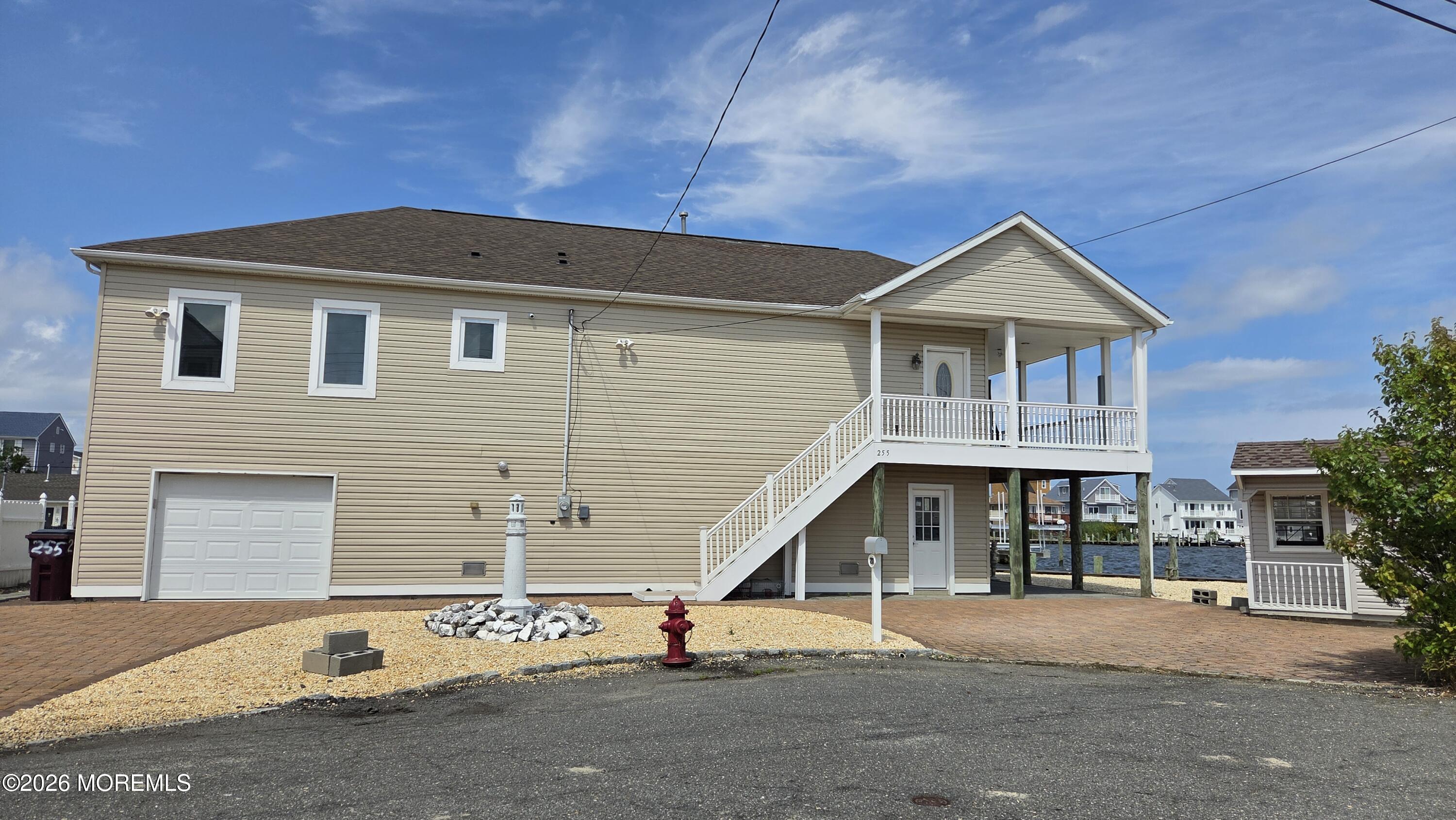 255 Pine Drive — photo