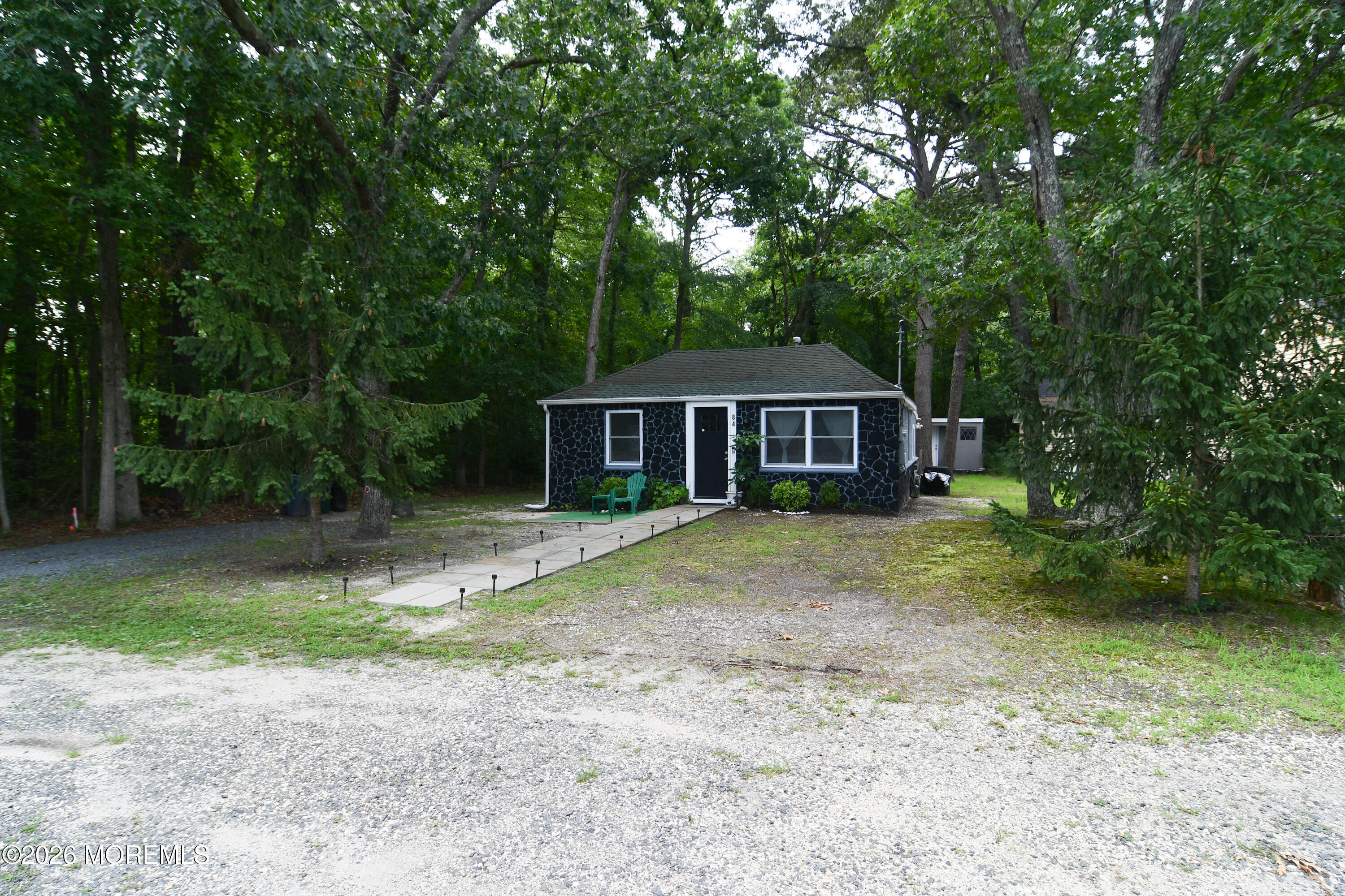 84 Lighthouse Drive — photo