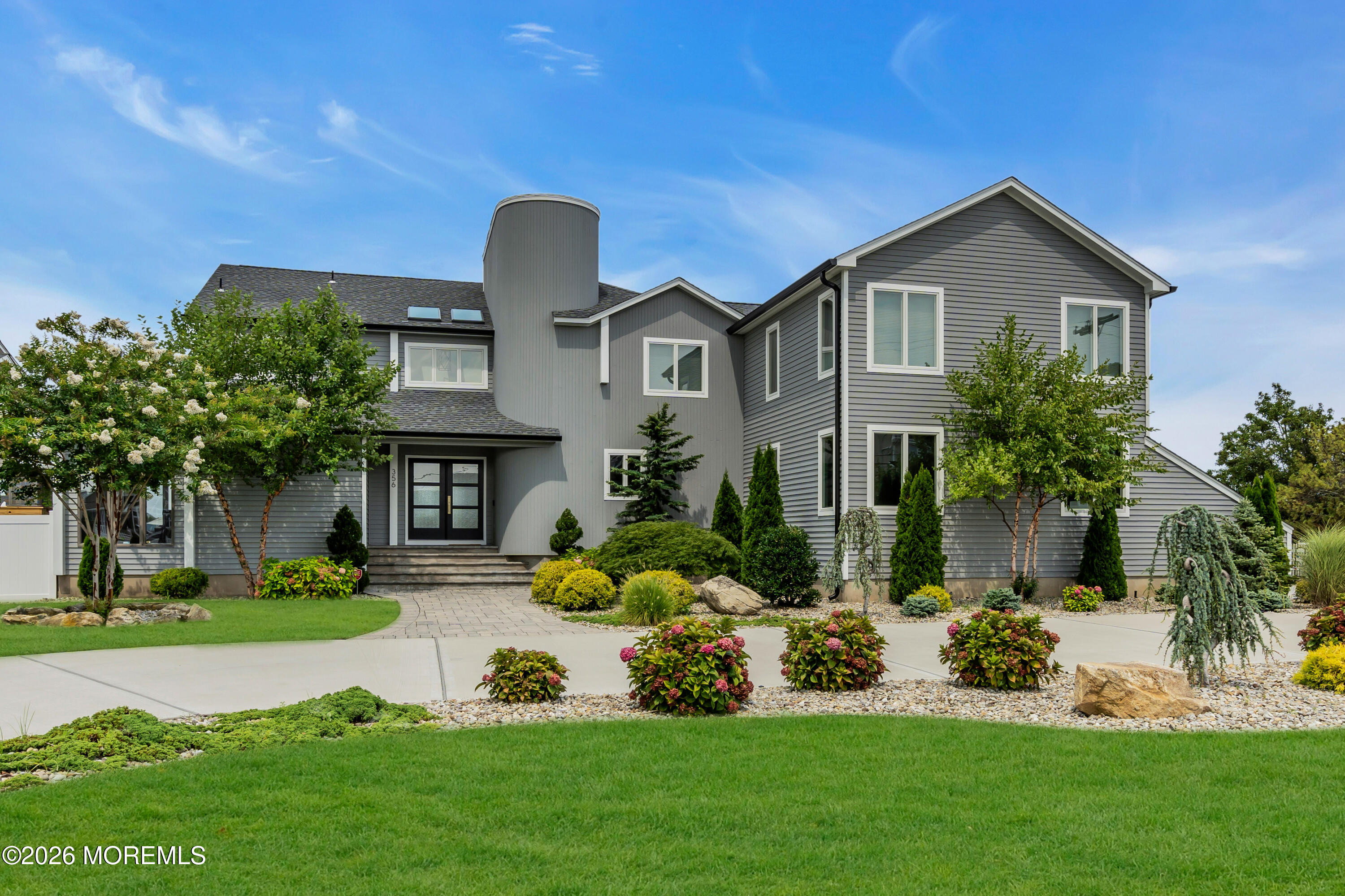 356 Aldo Drive — photo