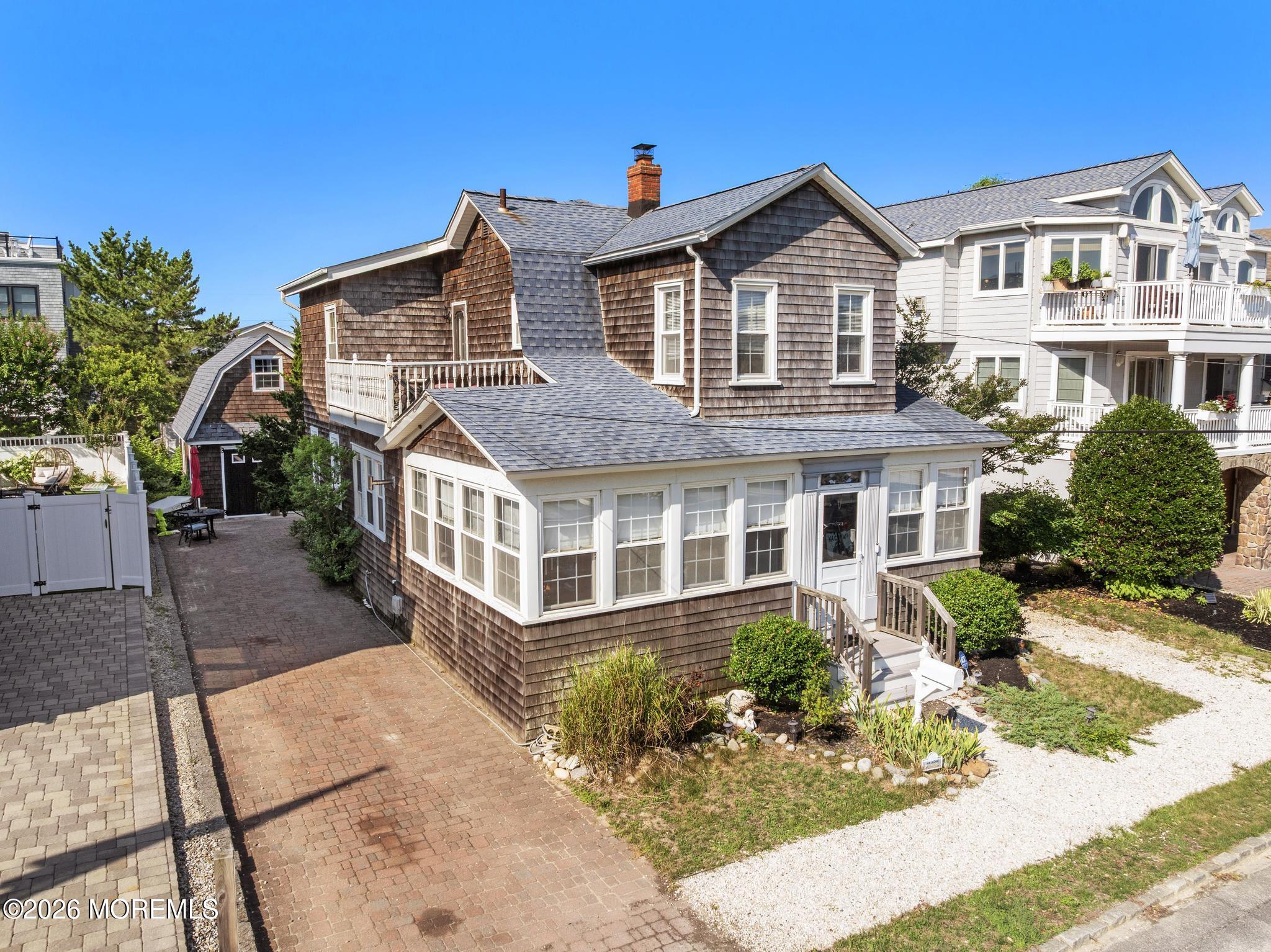 16 N 9th Street — photo