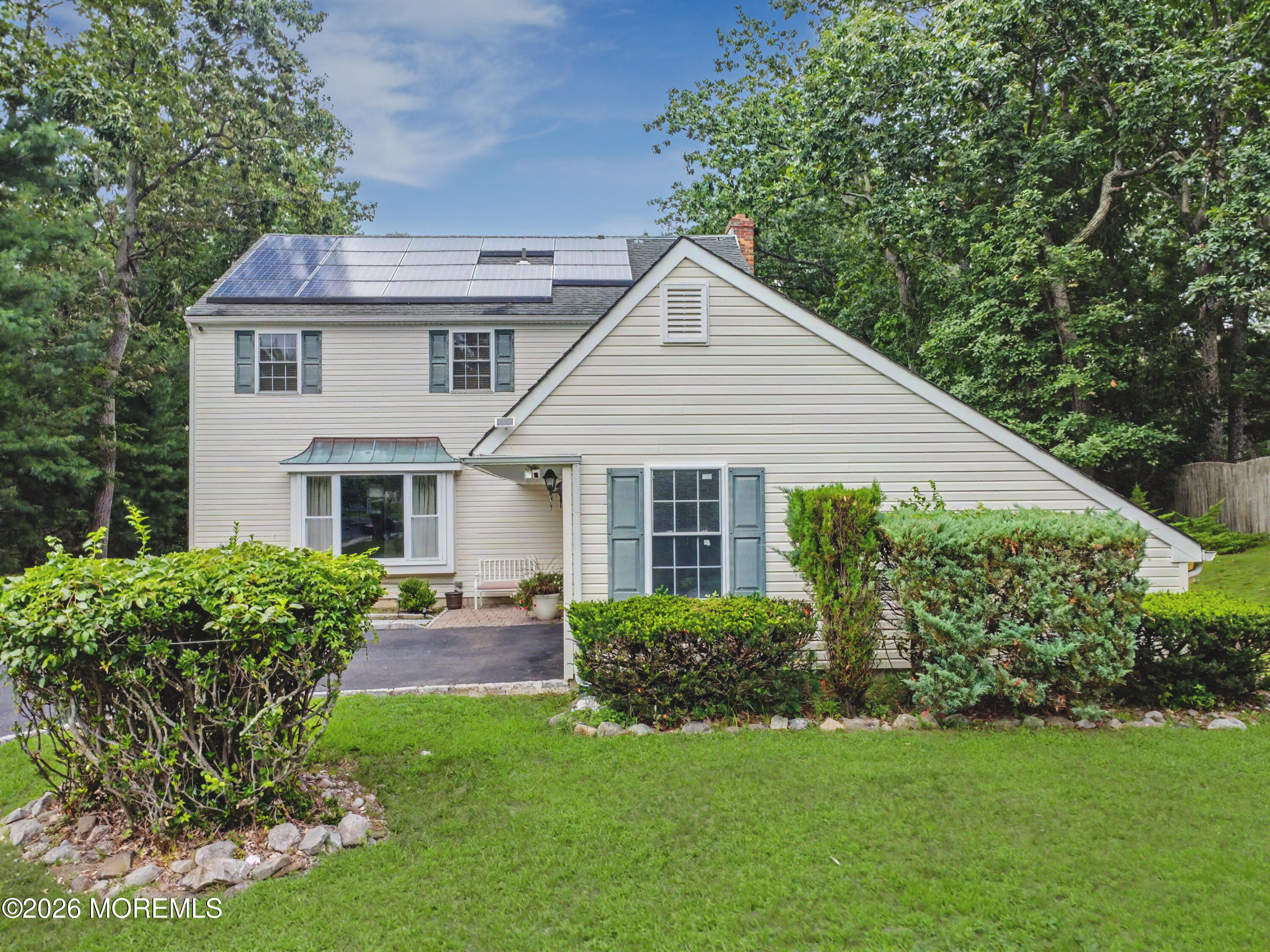 51 Claridge Drive — photo