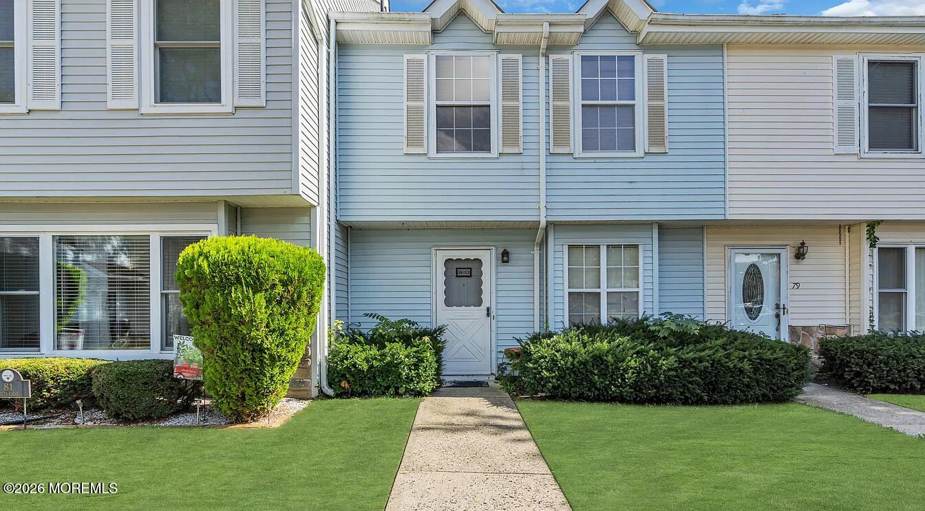80 Rita Lane — photo