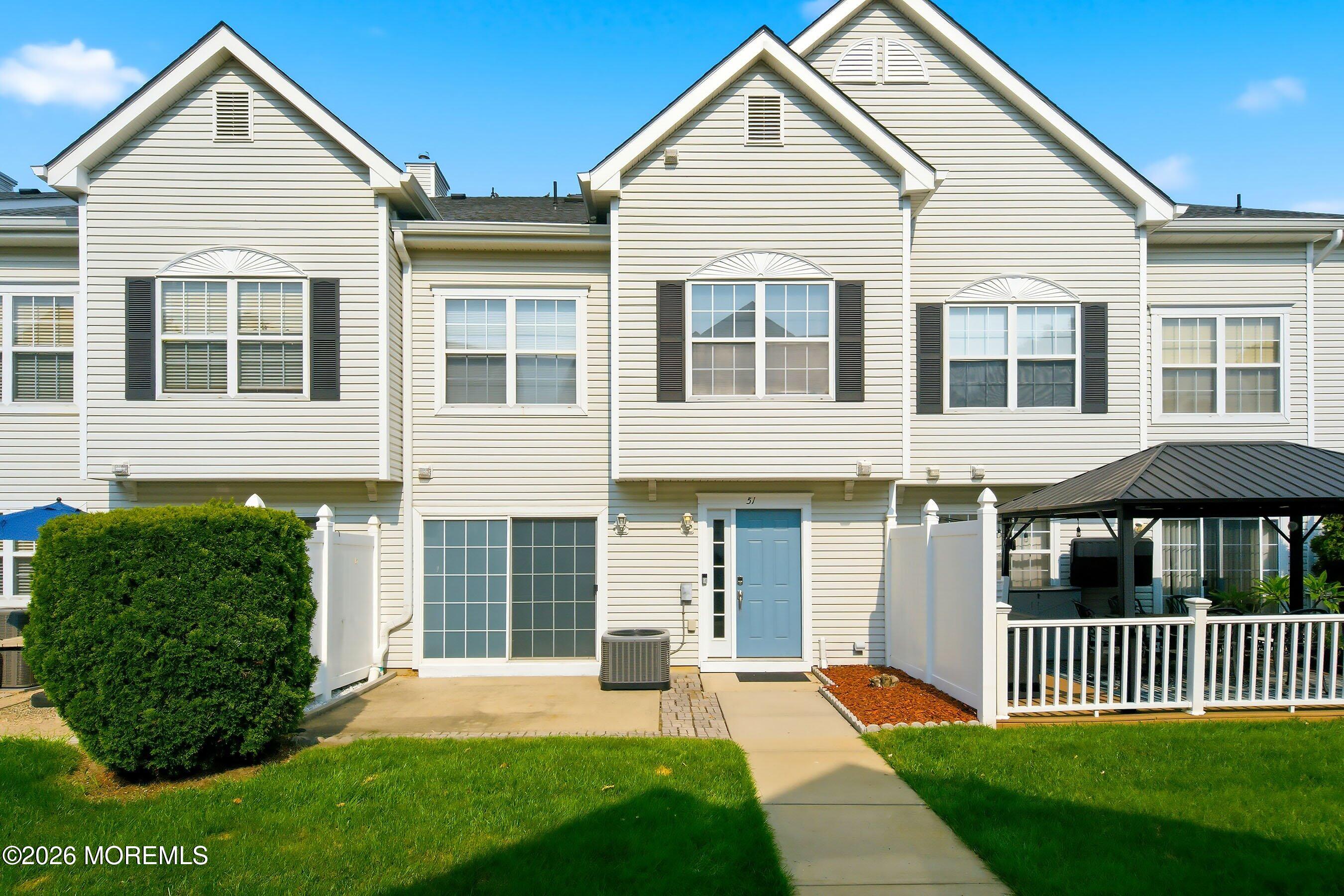 51 Winged Foot Court — photo