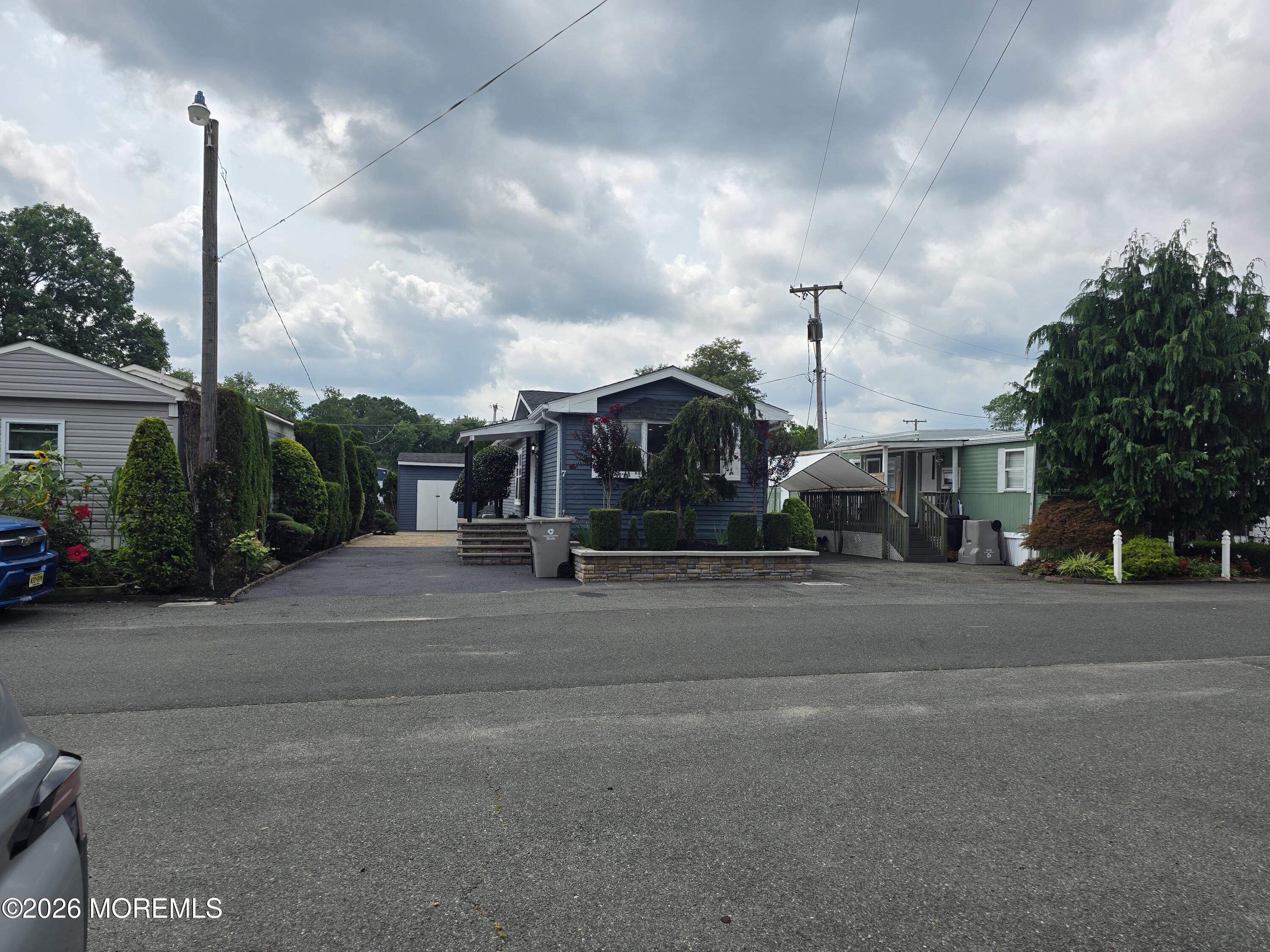 7 Shady Lake Circle — photo
