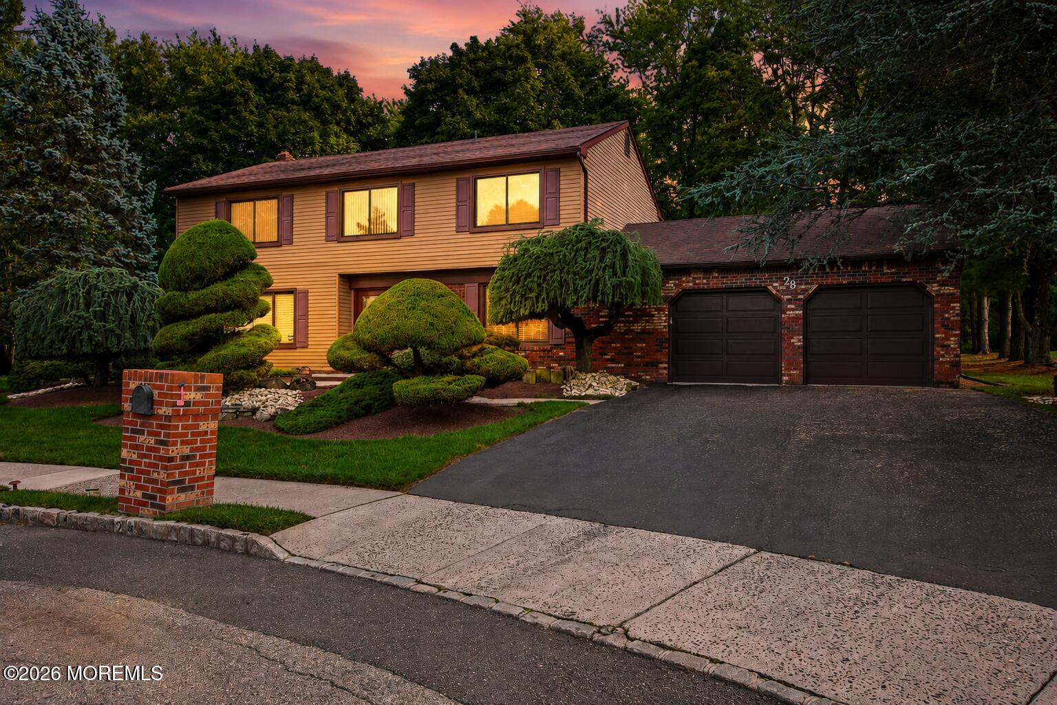 28 Buttonwood Drive — photo
