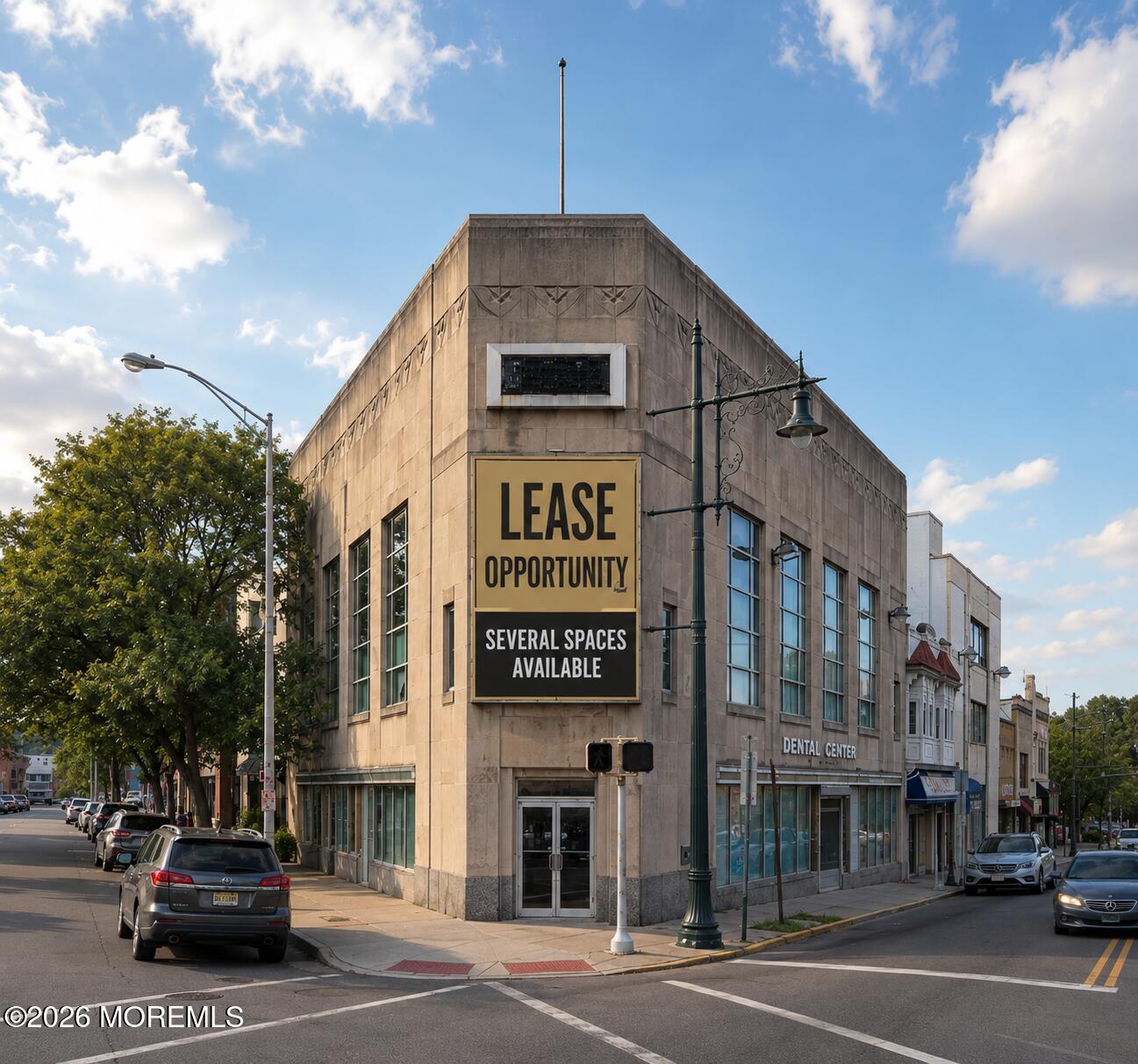 1 W Broadway 1-9 — photo