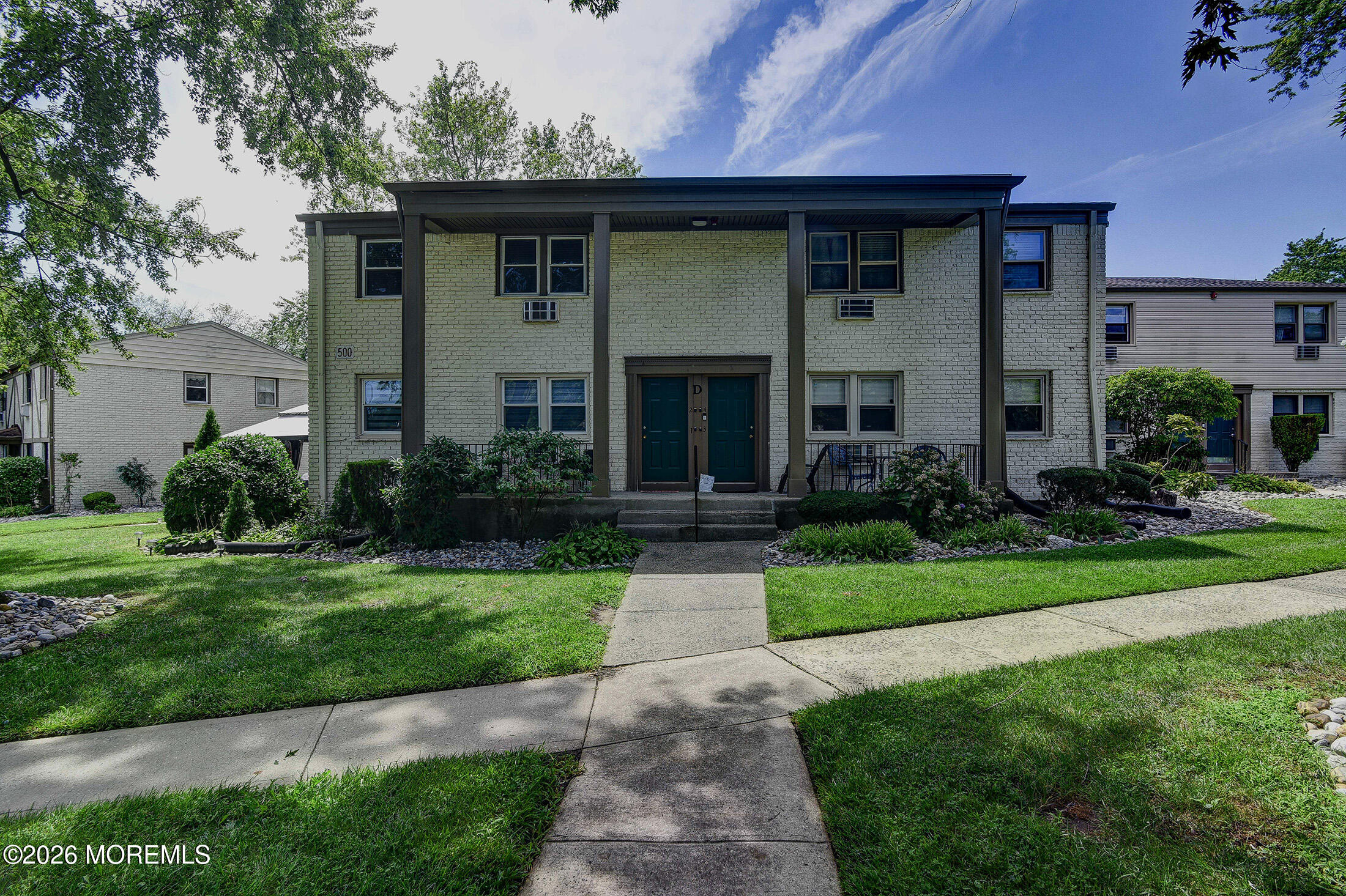 500 Cliffwood Avenue D2 — photo