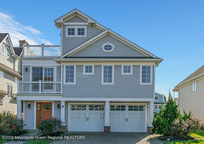 11 Atlantic Avenue — photo