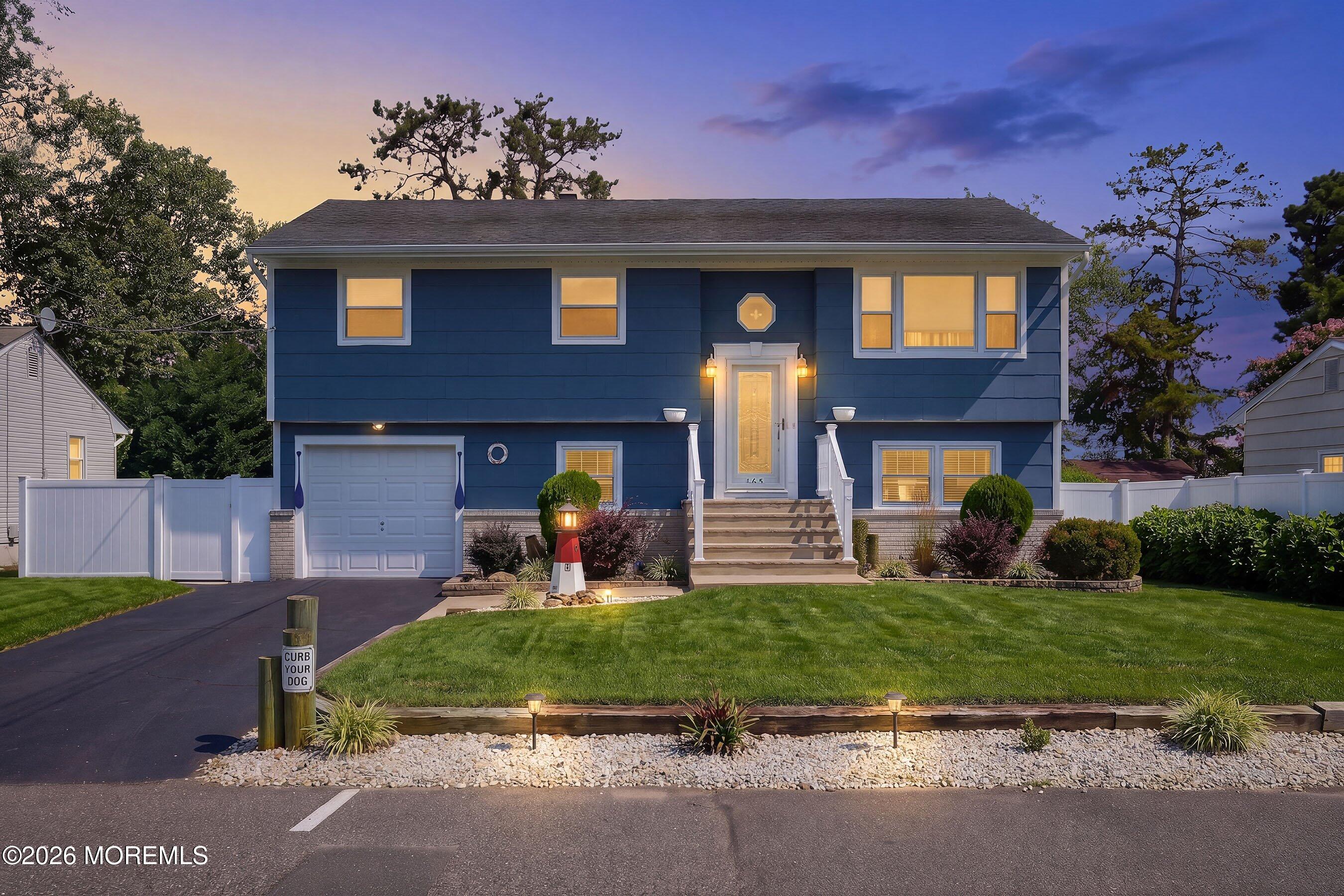 165 Walnut Creek Lane — photo