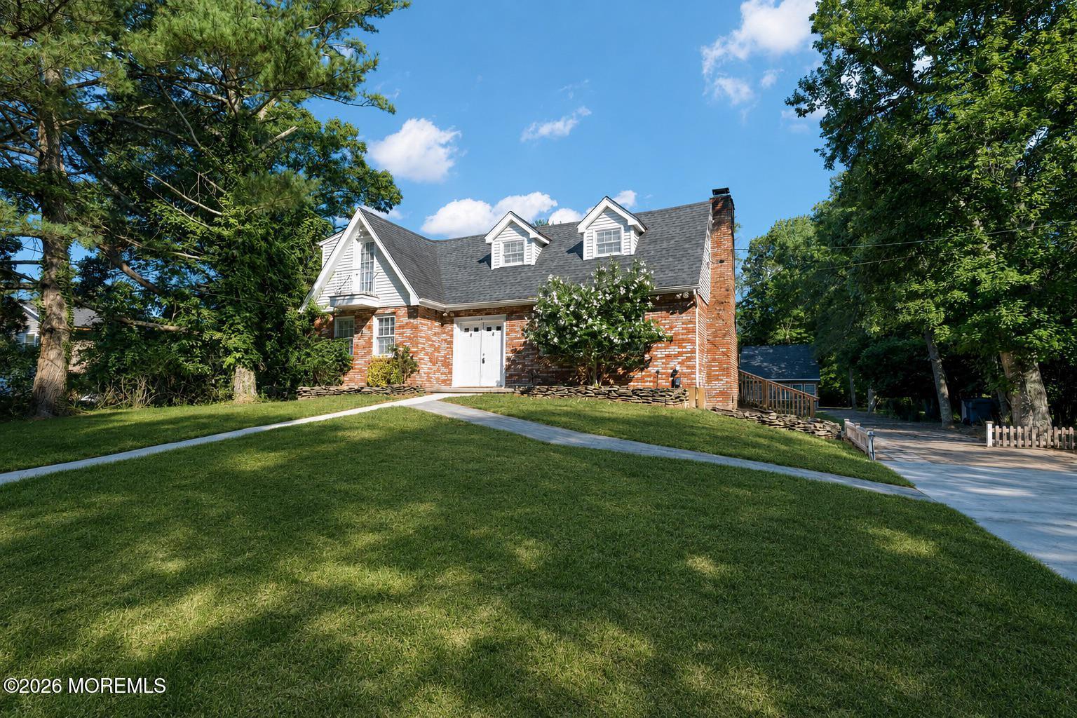 17 Persimmon Drive — photo
