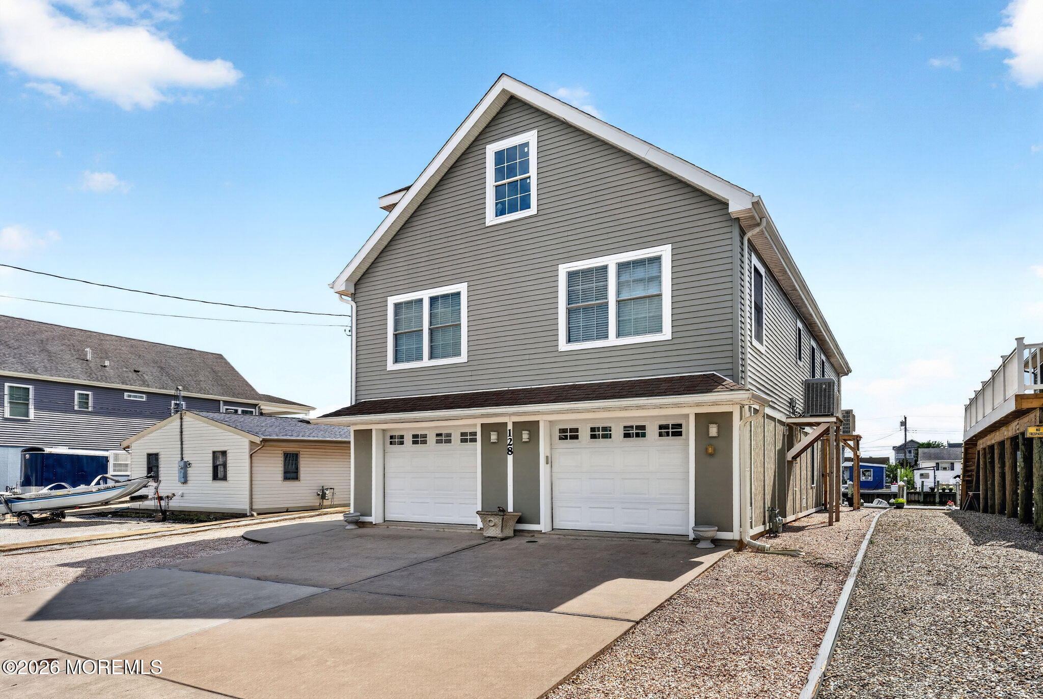 128 E Mohawk Drive — photo