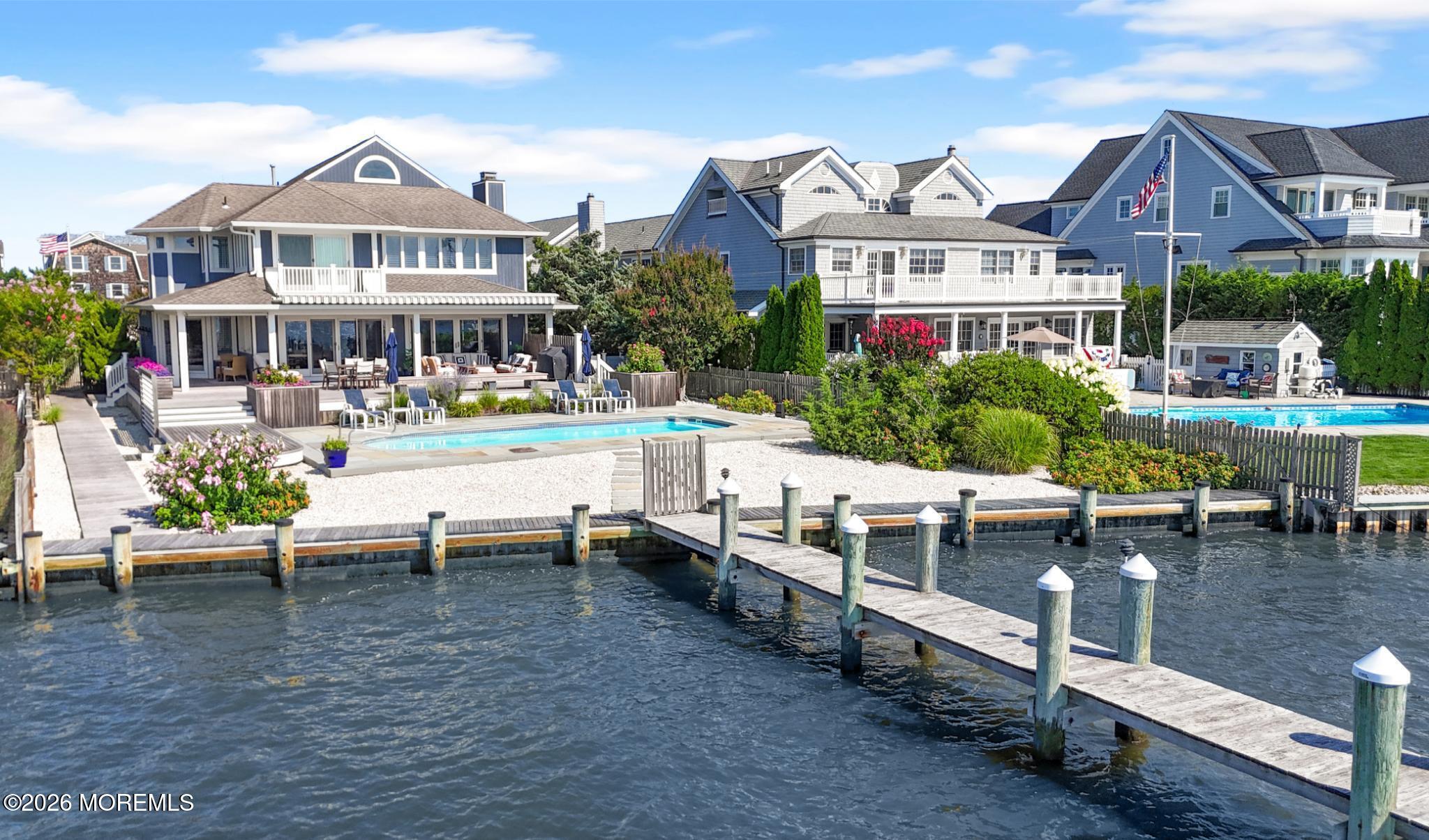 1052 Barnegat Lane — photo