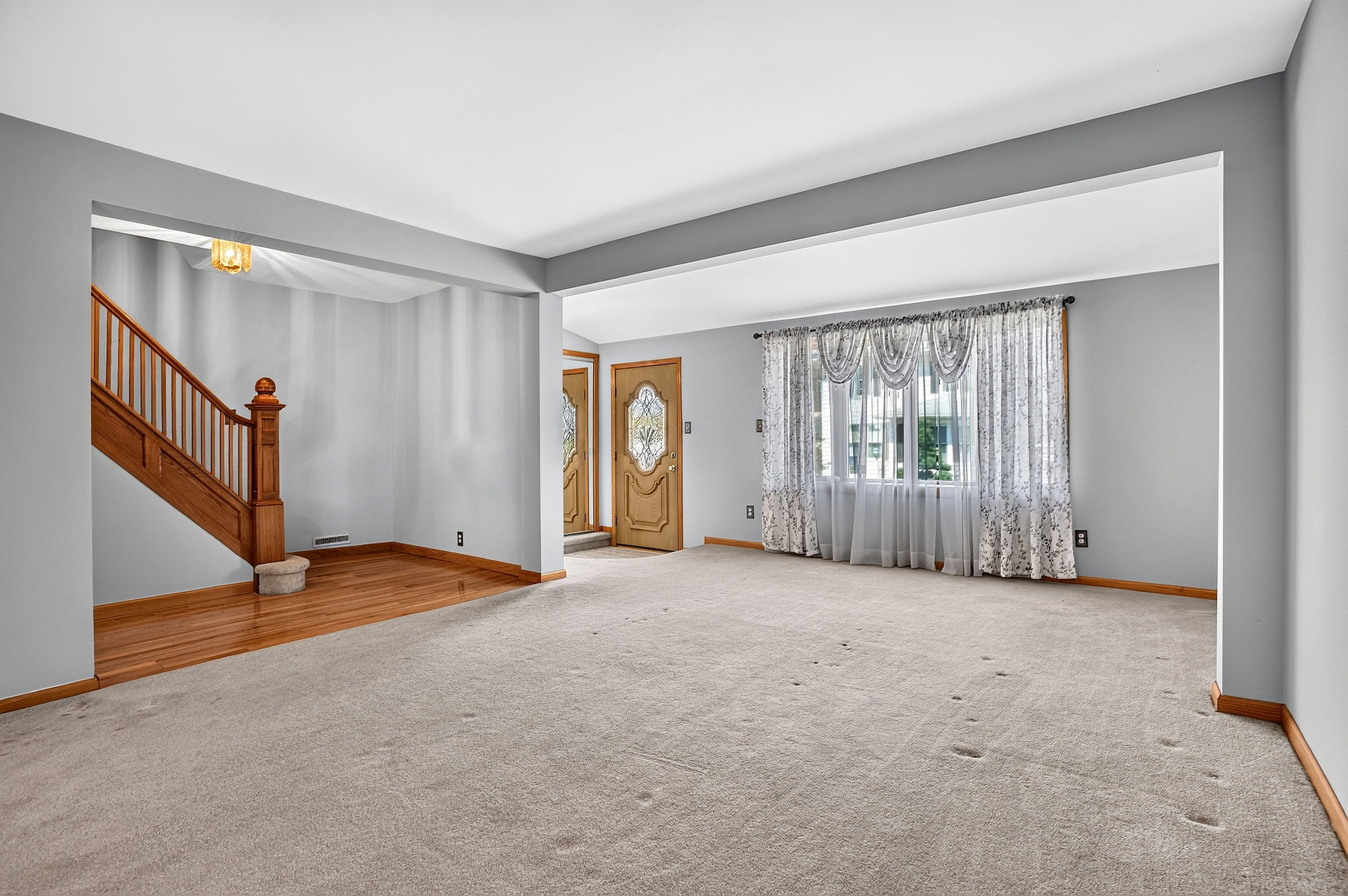 Home in Avenel, NJ 07001 — photo 2