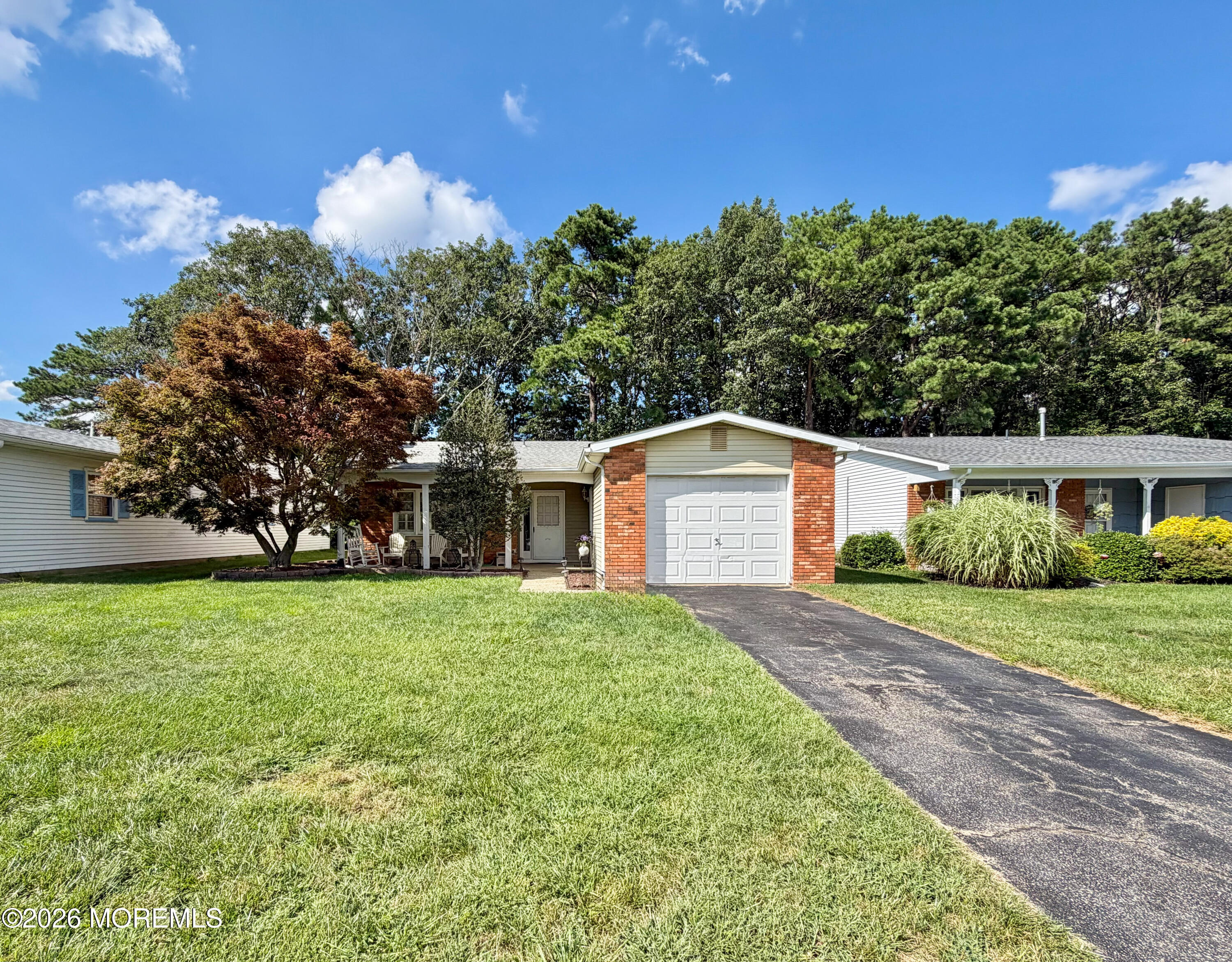 12 Lance Drive — photo