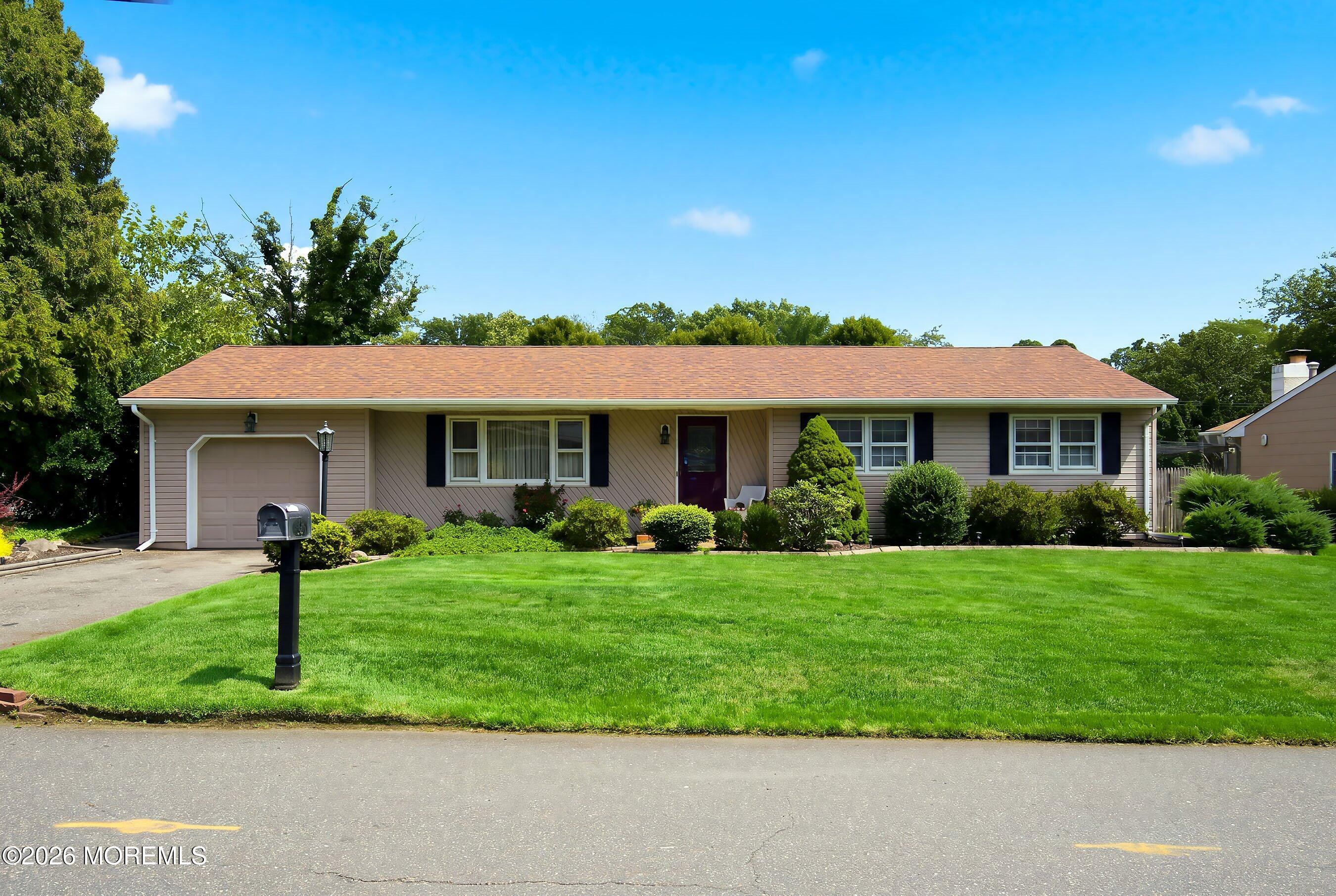 293 Timberline Place — photo