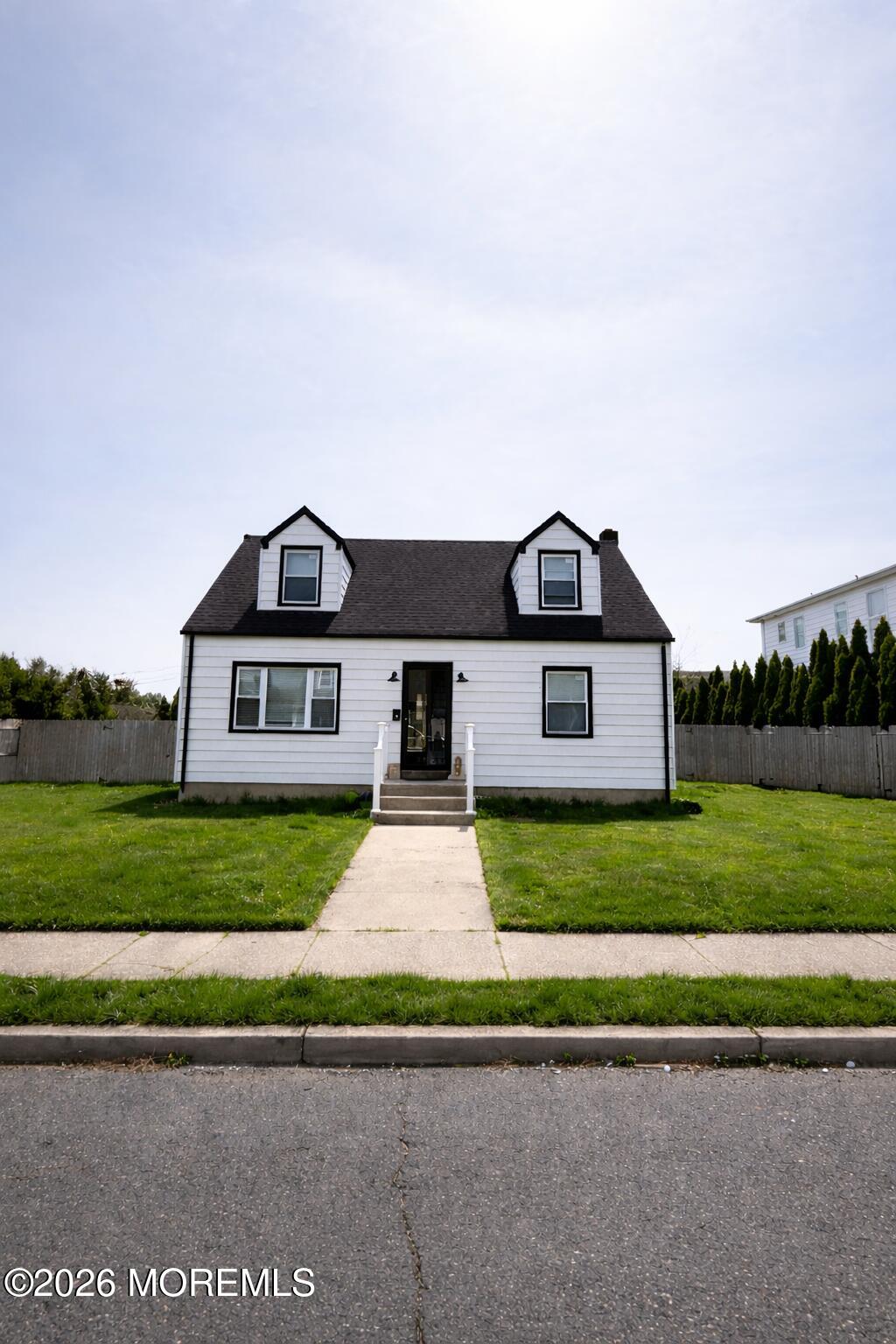 10 Cambell Court — photo