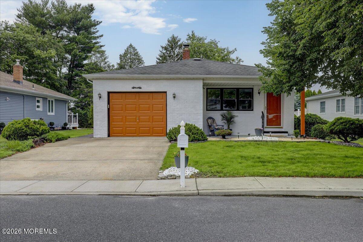 135 Biabou Drive — photo