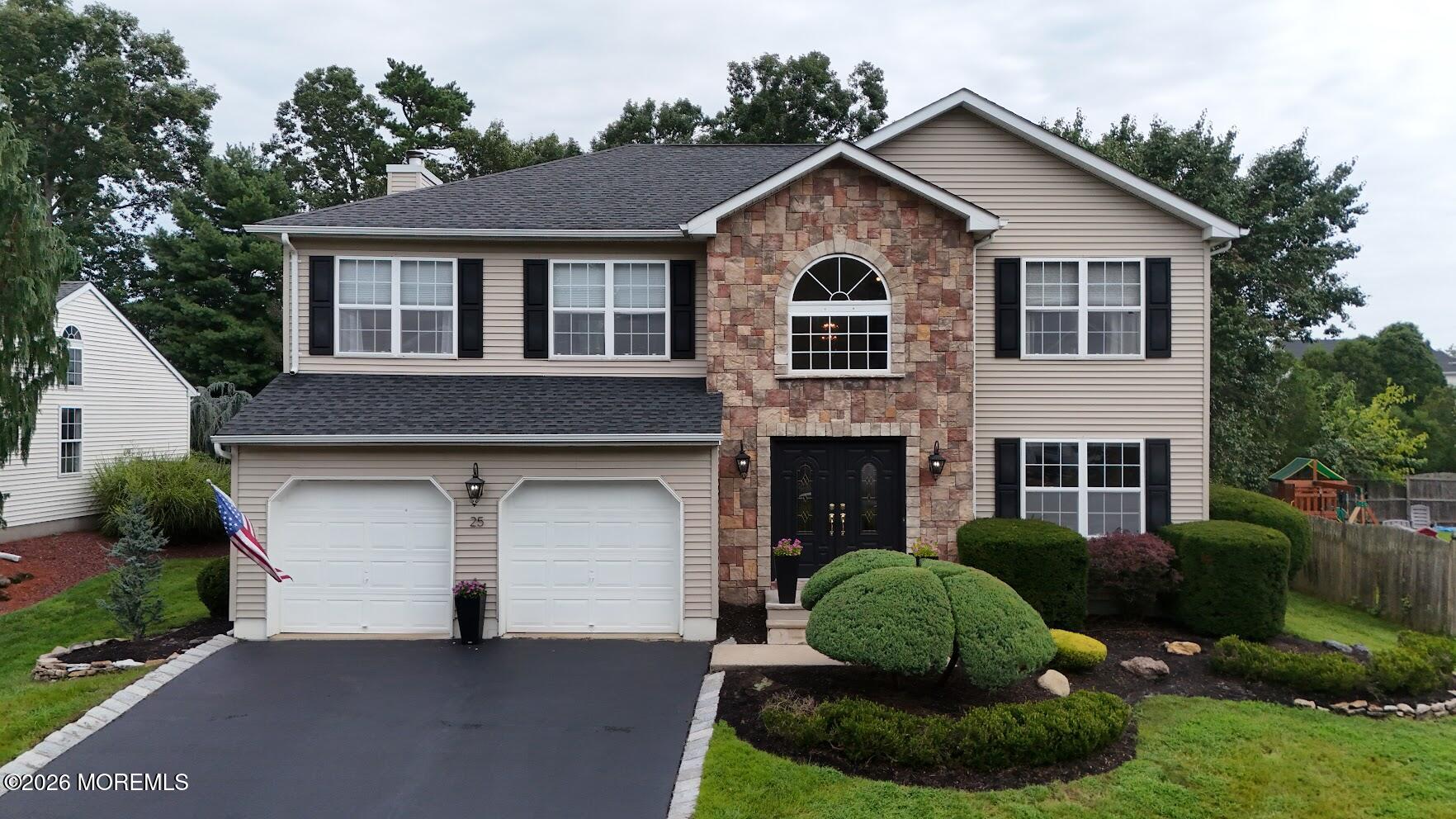 25 Sun Hollow Road — photo