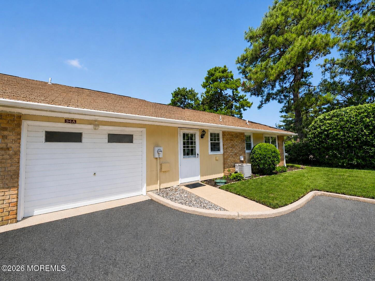 34A Cambridge Circle — photo