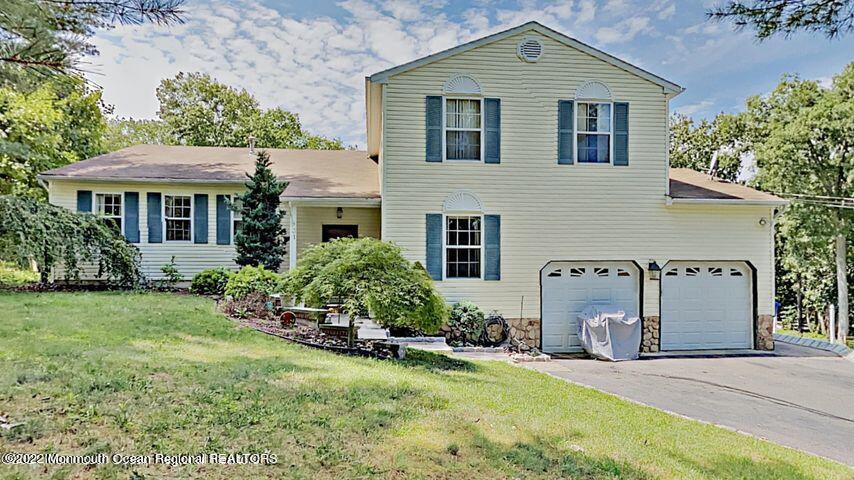 31 Oakland Drive — photo